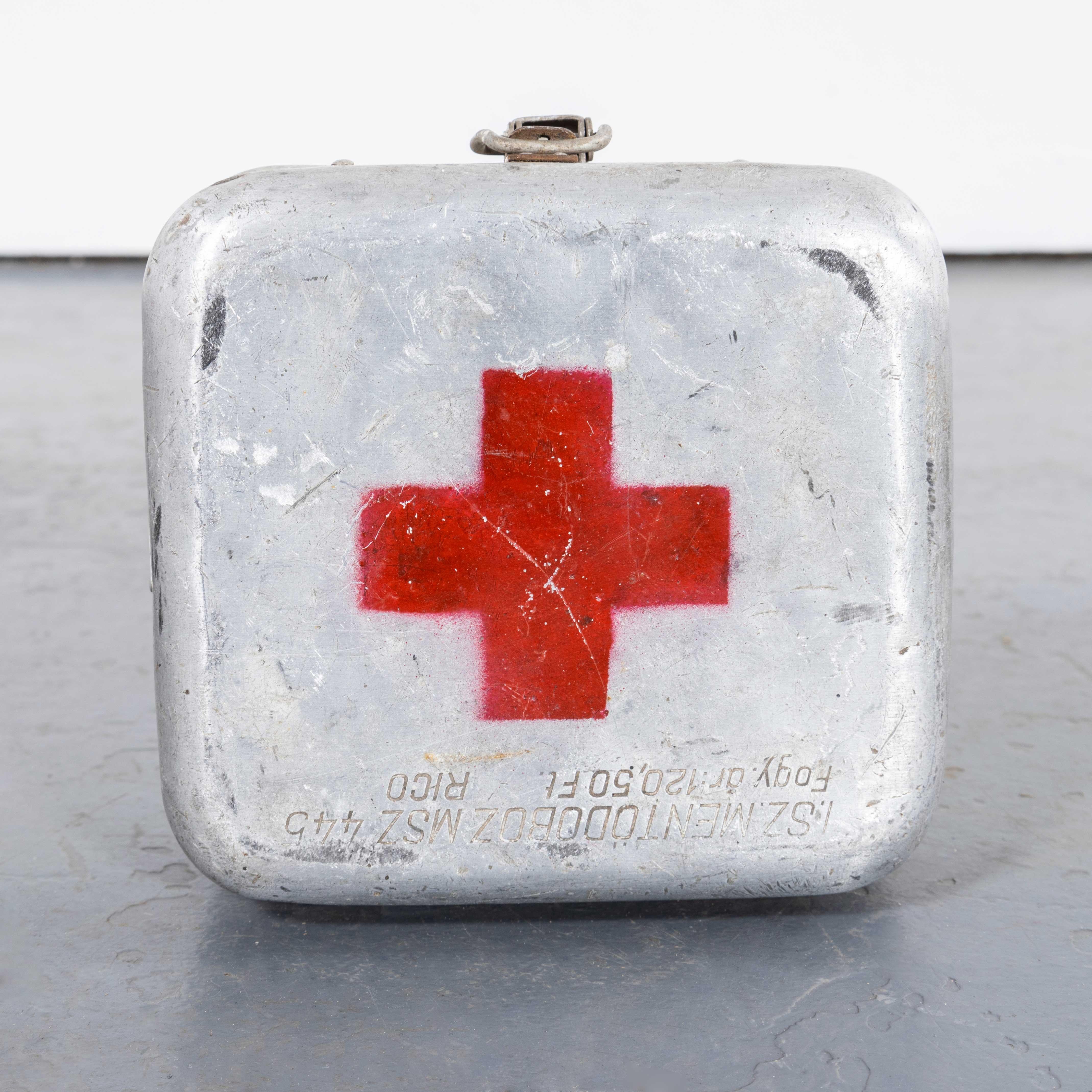 1960's Original Hungarian Army First Aid Boxes - Small Shape For Sale 1