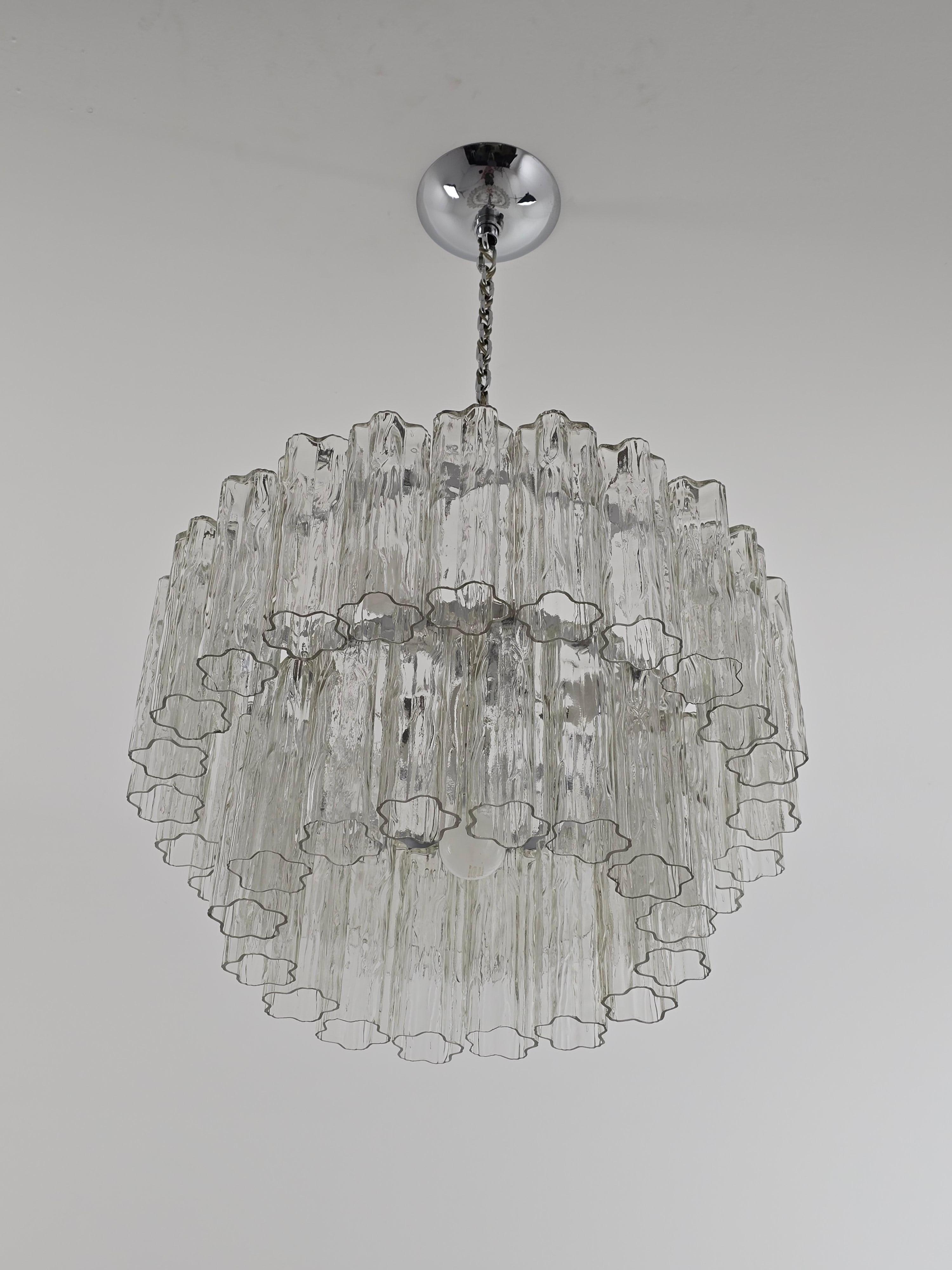 Originale degli anni '60  Grande lampadario a tubo di vetro a due piani di Venini Tronchi in vendita 1