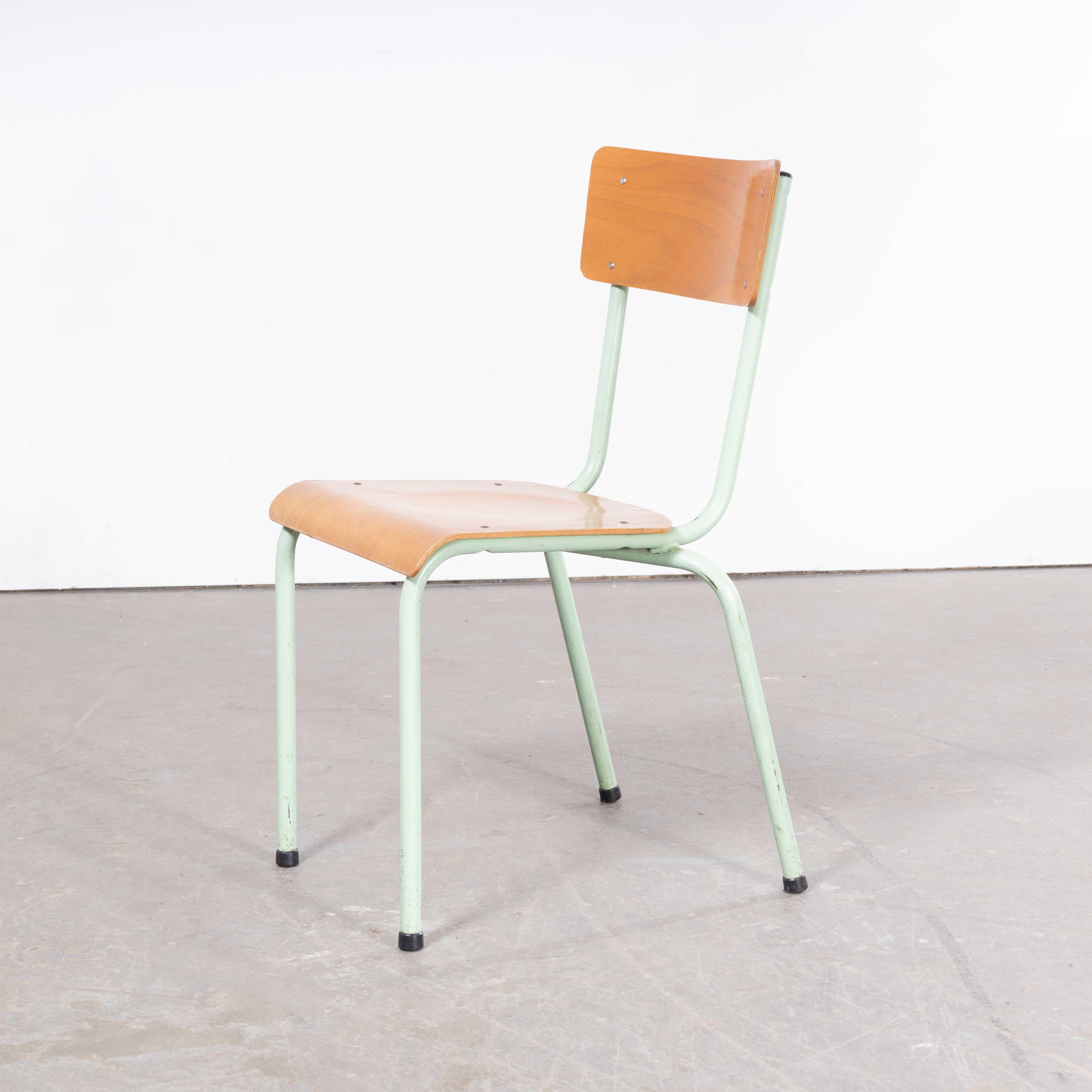 1960’s Original Mint French Stacking University Chairs Wide Back - Set Of Four For Sale 3
