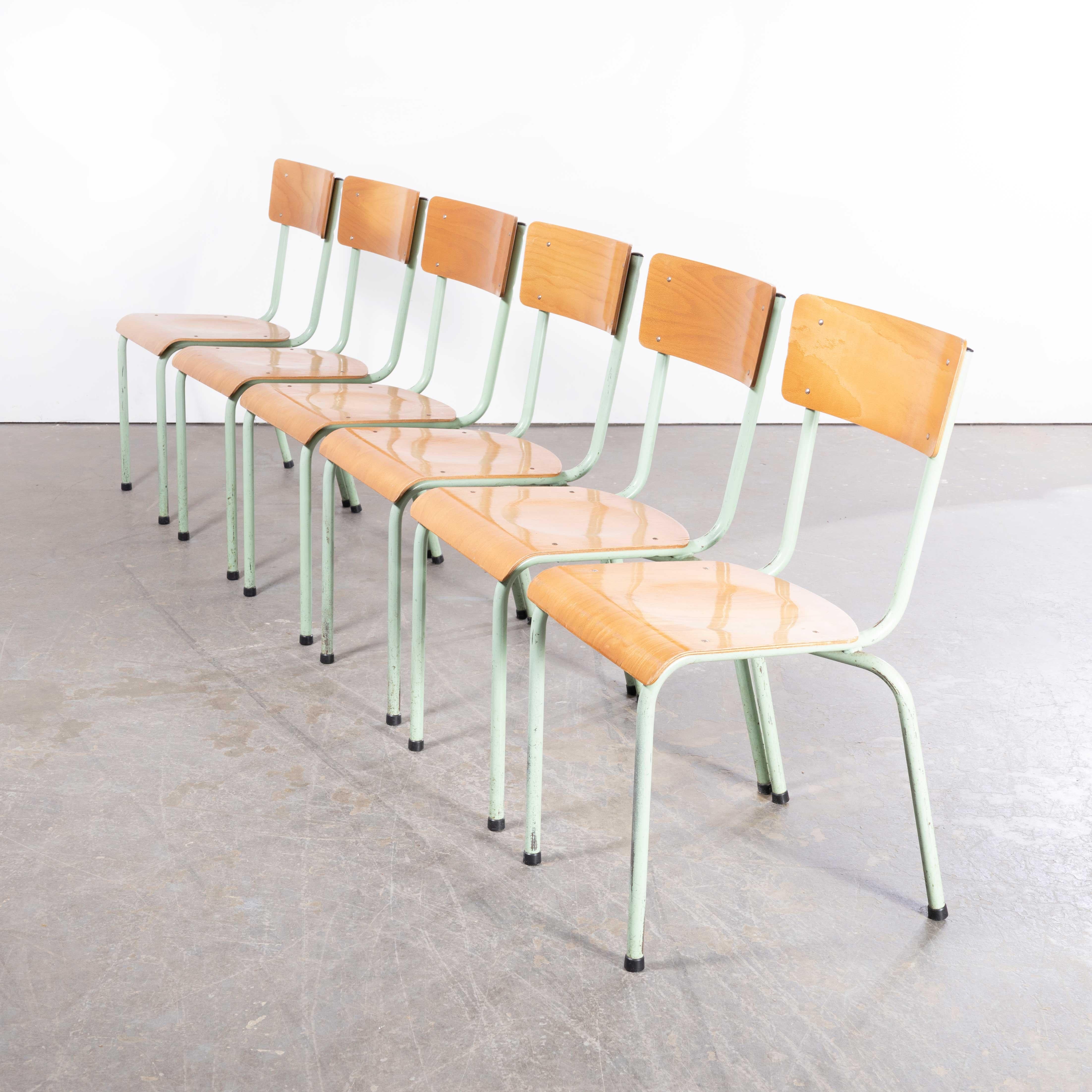 1960’s Original Mint French Stacking University Chairs Wide Back - Set Of Six For Sale 3