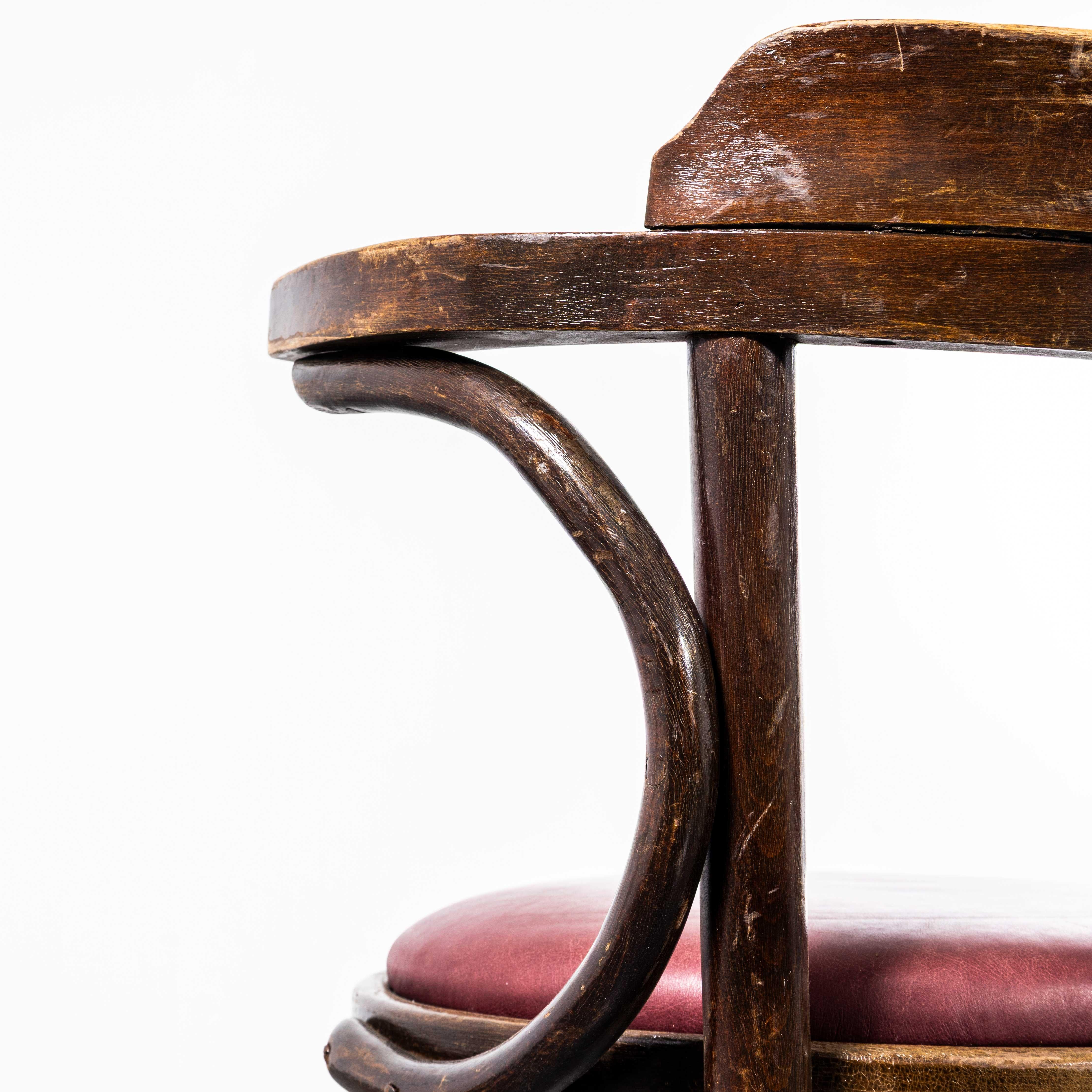 Européen 1960's Original Vintage Bentwood Dining Armchairs - Open Back With Red Padded Se. en vente