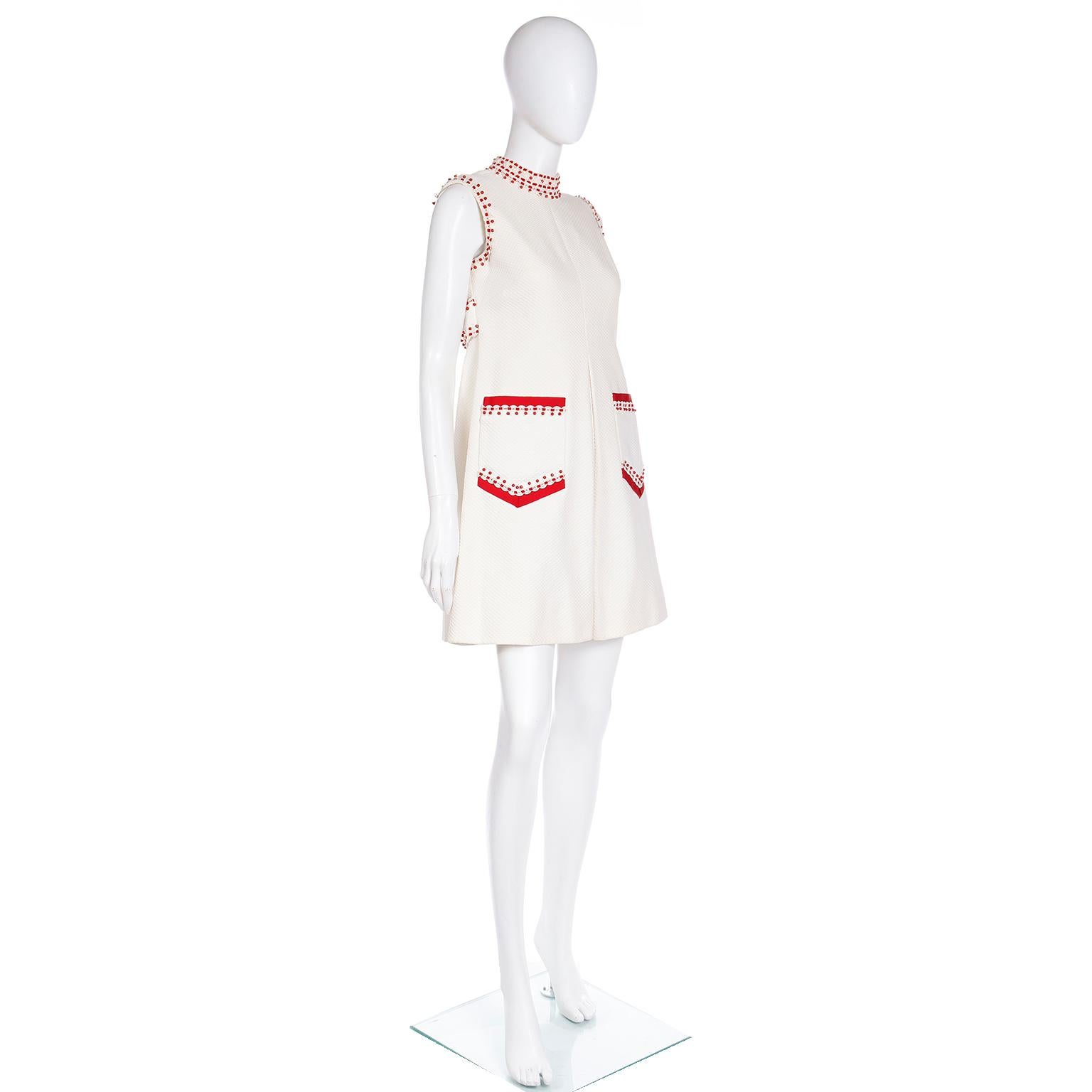 1960s Oscar de la Renta Beaded Off White Pique Cotton Mini Dress W Red Beadwork For Sale 3