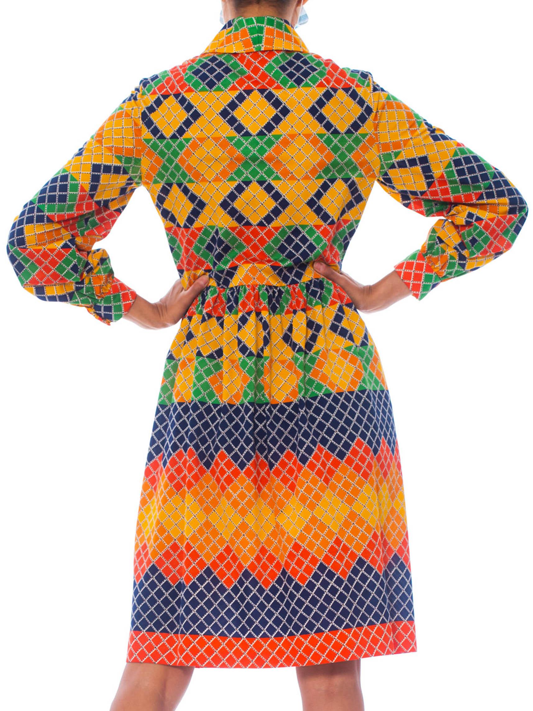 1960S OSCAR DE LA RENTA Multicolor Polyester Jersey Mod Geometric Shirt Dress In Excellent Condition For Sale In New York, NY
