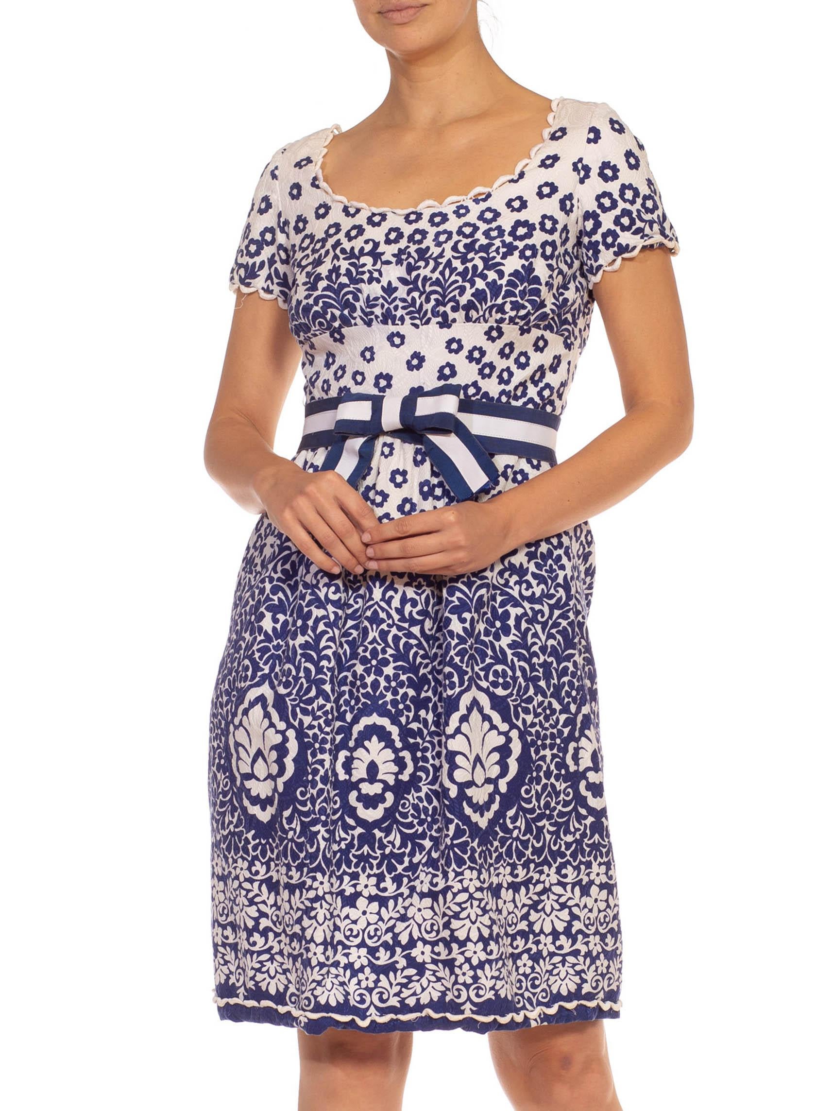 1960S Oscar De La Renta Navy Blue & White Floral Mod Cocktail Dress In Excellent Condition For Sale In New York, NY