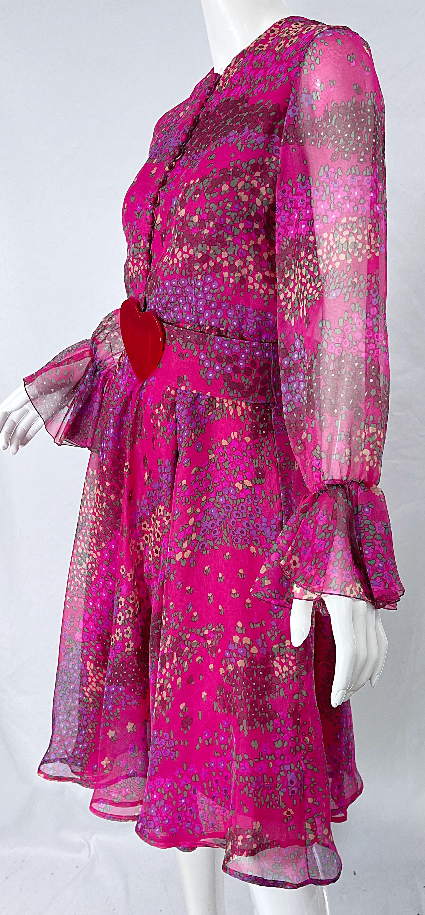 1960s Oscar de la Renta Pink Heart and Flower Print Vintage 60s Silk Dress For Sale 6