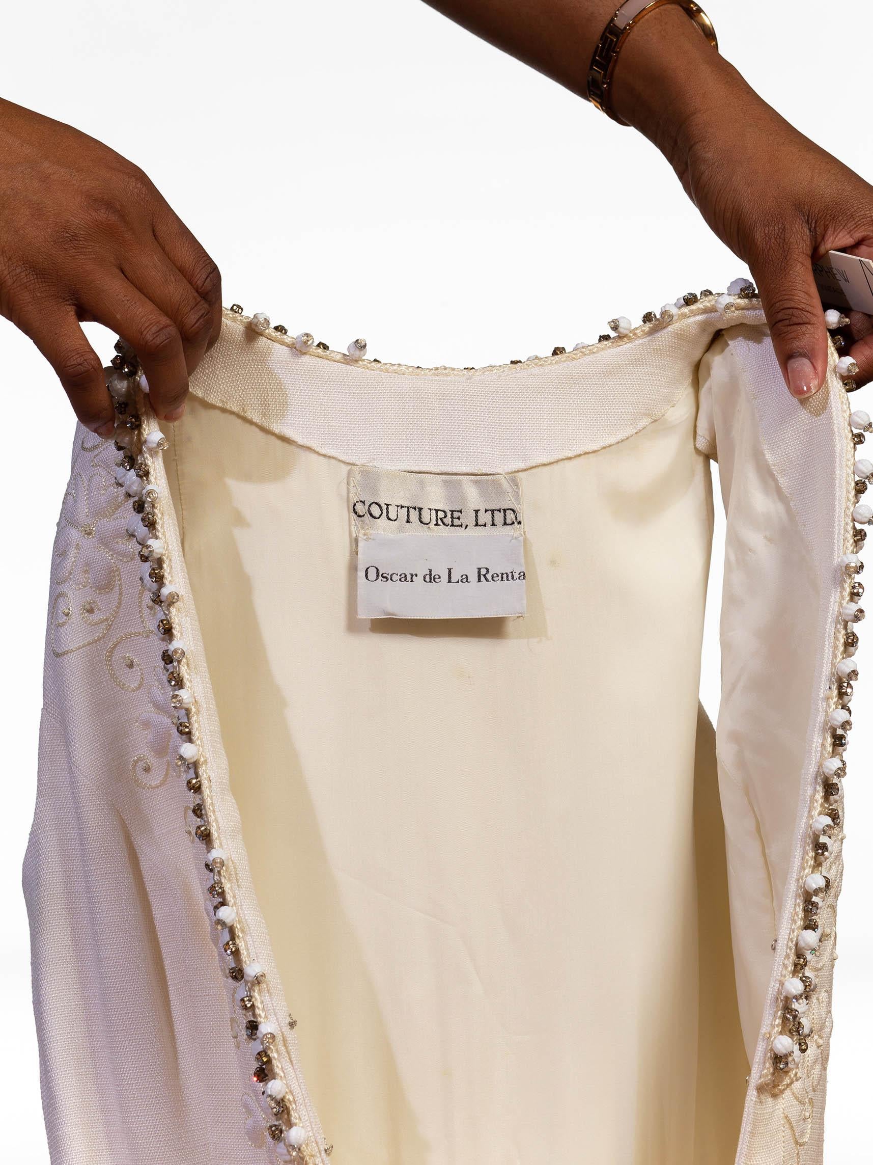 1960S OSCAR DE LA RENTA White Wool Blend Plunging V Neck Mod Dress With Crystals For Sale 7