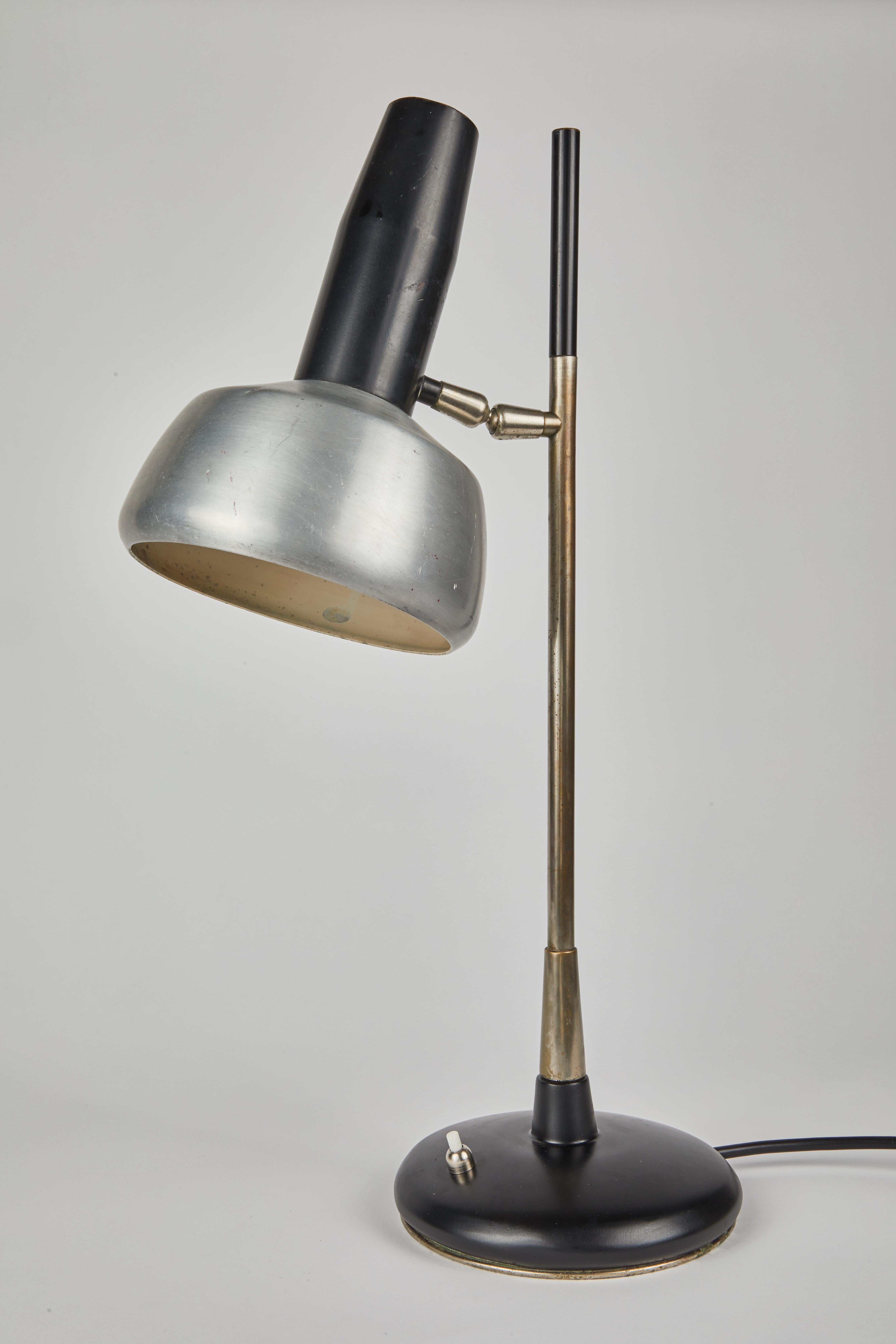 Metal 1960s Oscar Torlasco Table Lamp for Lumi
