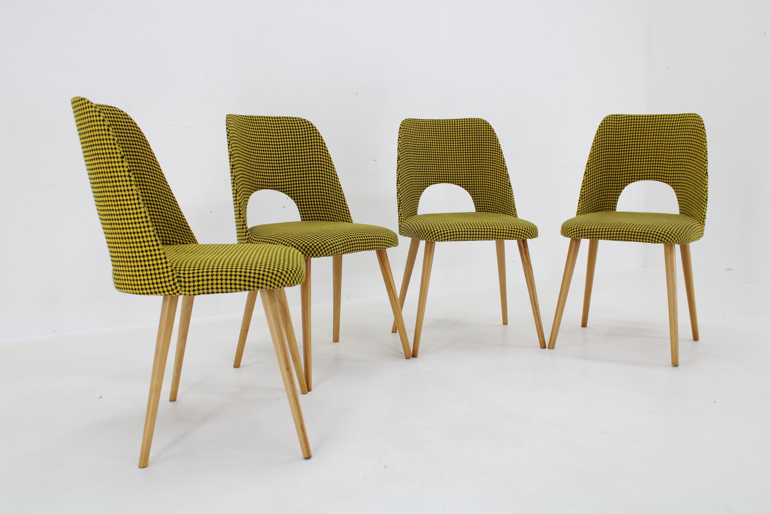 Mid-Century Modern Oswald Haerdtl, ensemble de 4 chaises de salle à manger des années 1960 par TON, Tchécoslovaquie en vente