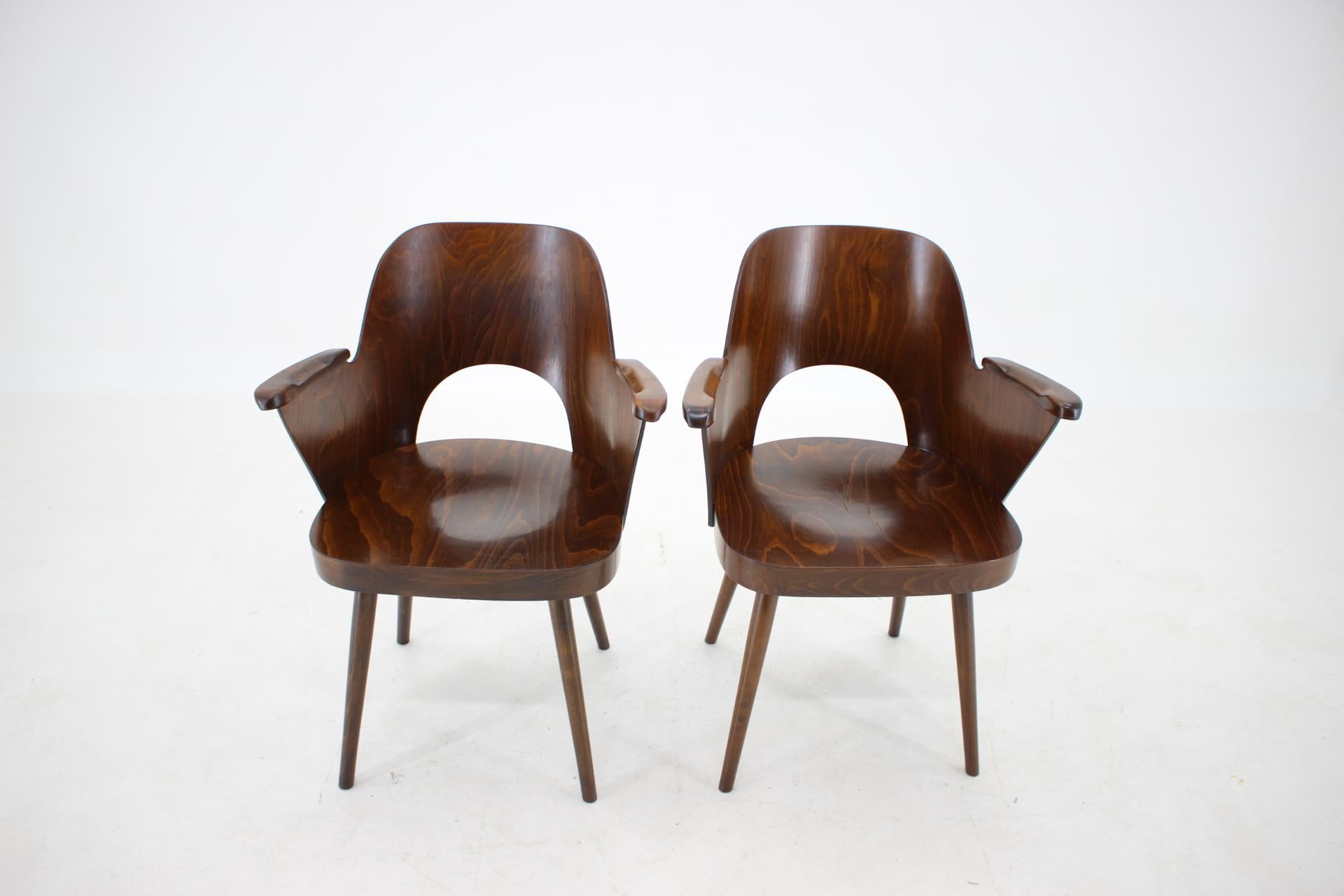 Mid-Century Modern 1960s Oswald Haerdtl Set of Four Beech Dining Chairs, Czechoslovakia
