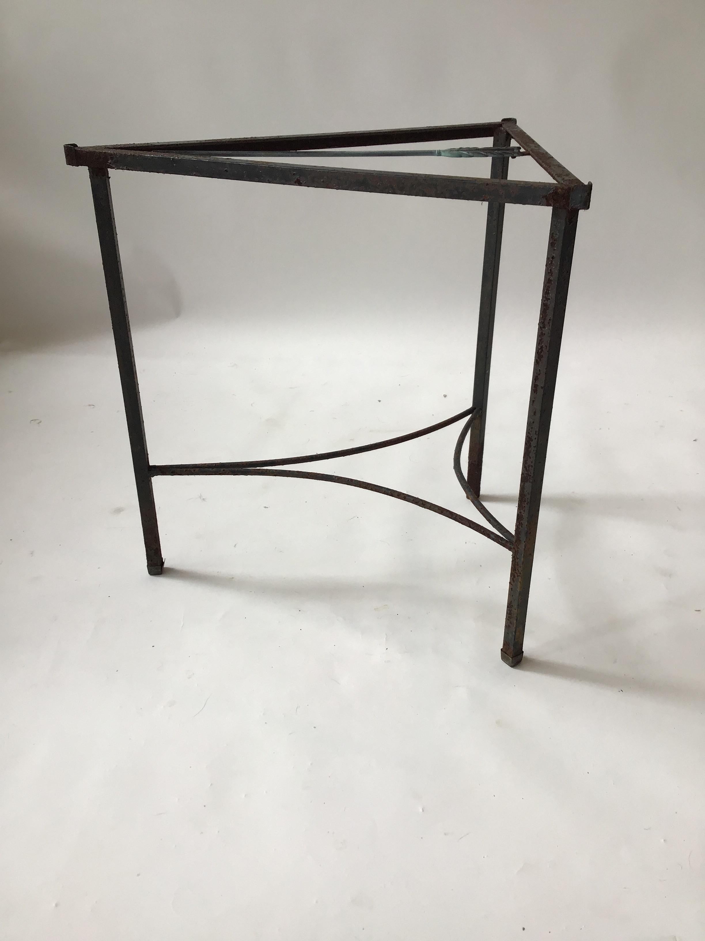 1960s Outdoor Iron Arrow Side Table For Sale 1