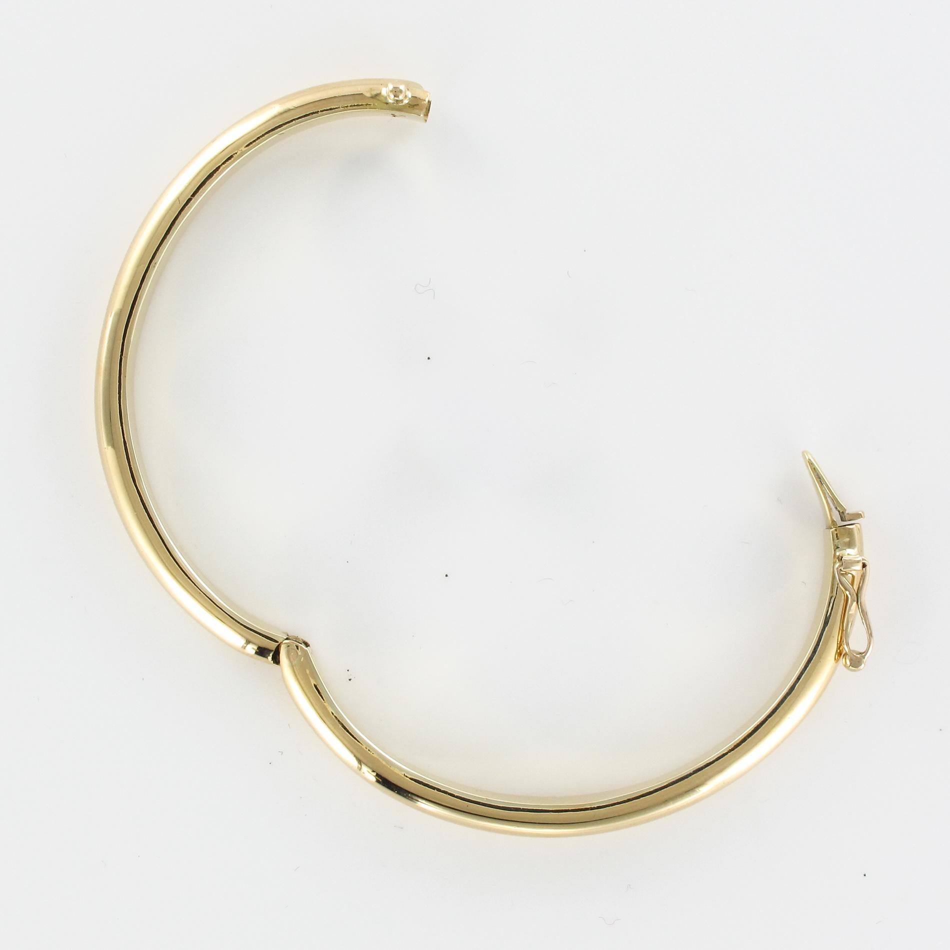 1960s Oval 18 Karat Yellow Gold Bangle Bracelet 7