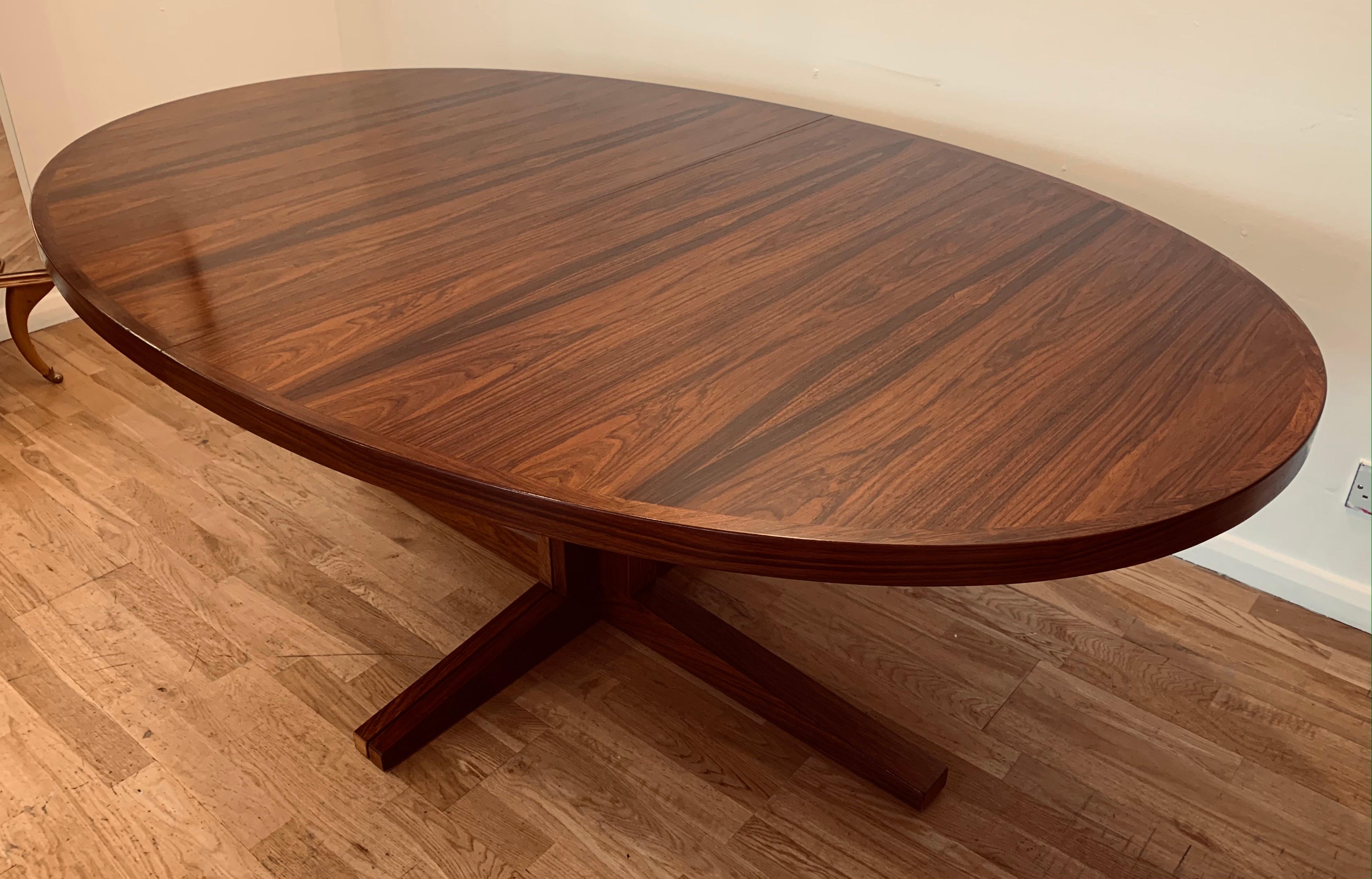 1960s Oval Extending John Mortensen Heltborg Rosewood Dining Table Model HM55 3