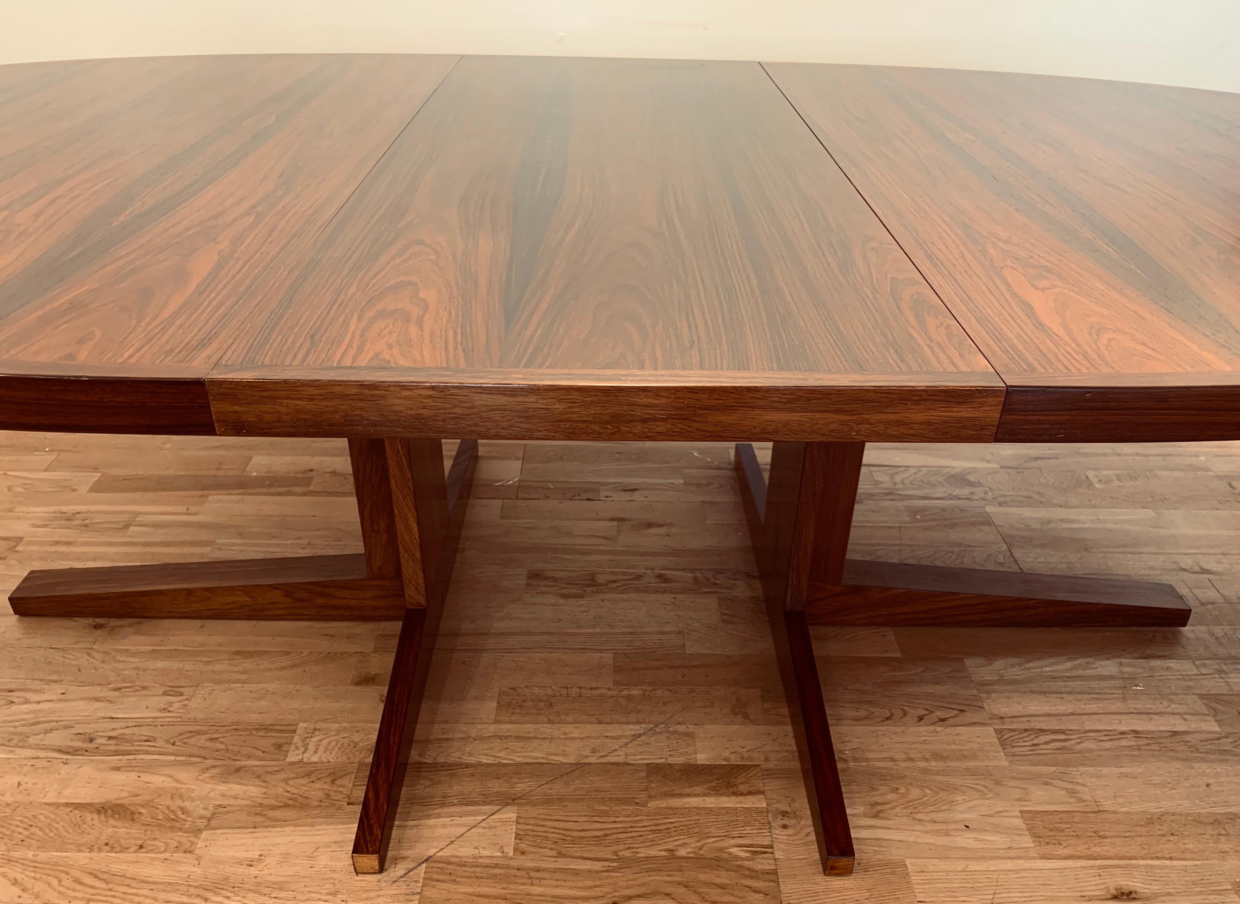 1960s Oval Extending John Mortensen Heltborg Rosewood Dining Table Model HM55 6