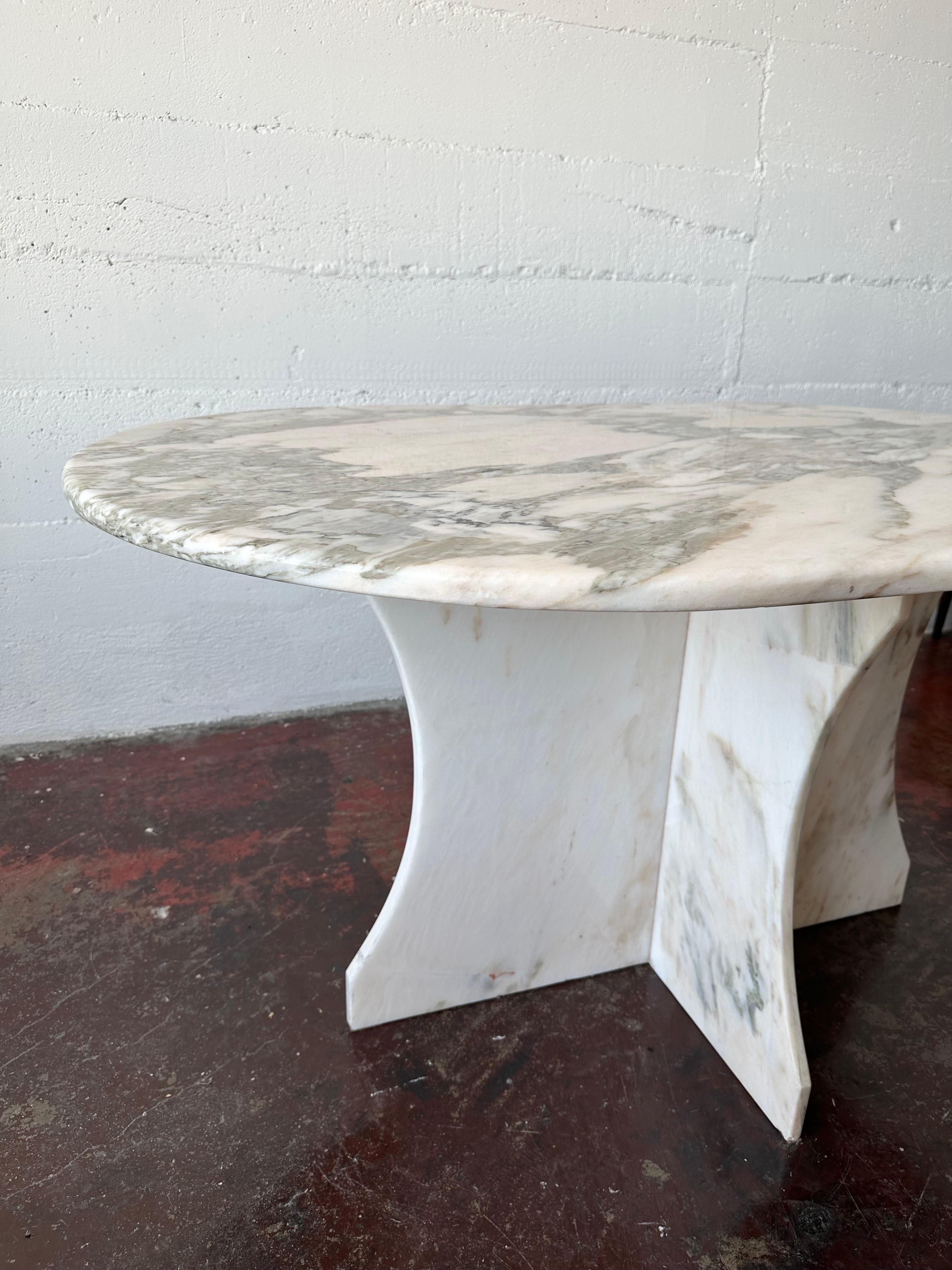 1960s Oval Italian Marble Dining Table For Sale 3