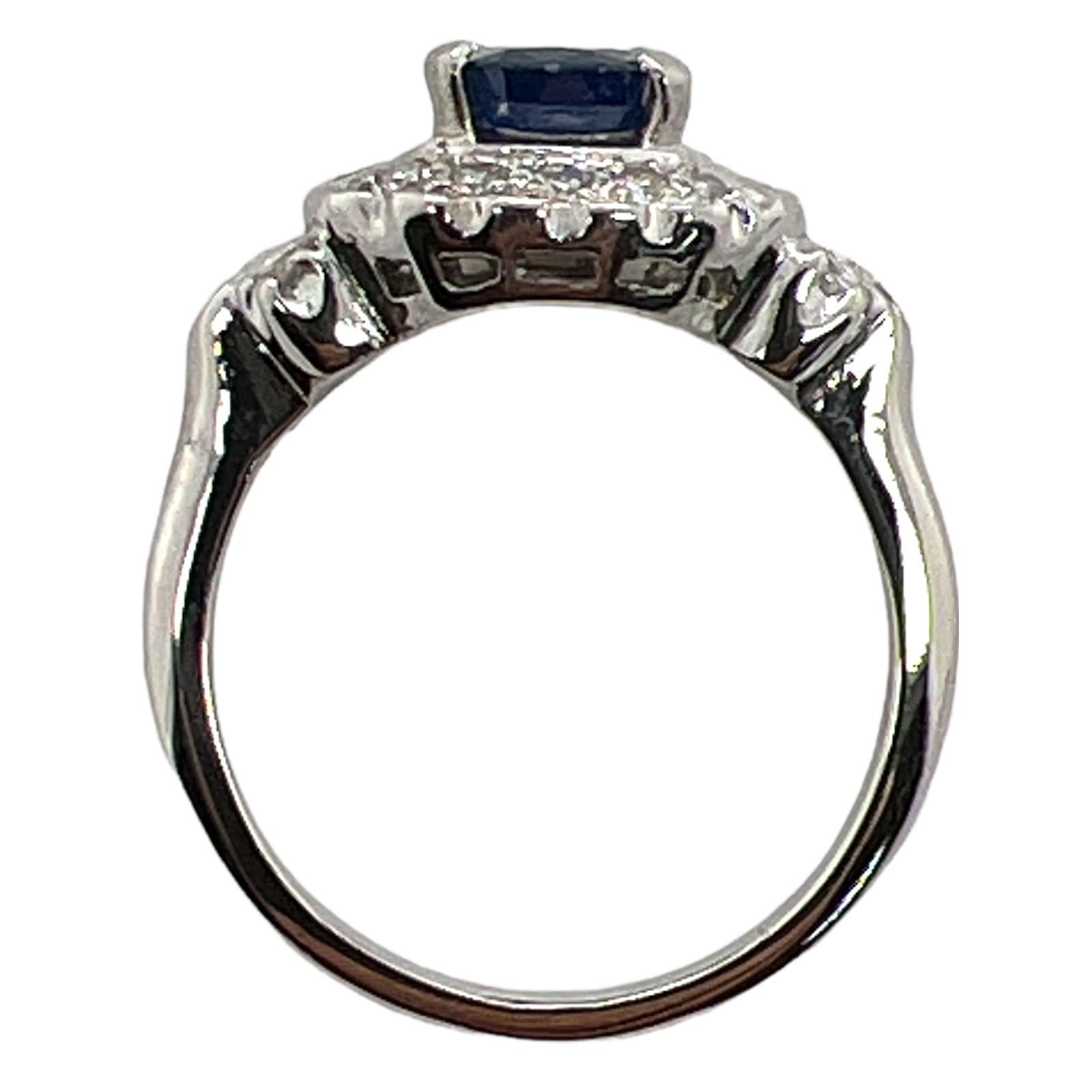 1960's Oval Natural Blue Sapphire Diamond Platinum Estate Cocktail Ring In Excellent Condition For Sale In Boca Raton, FL