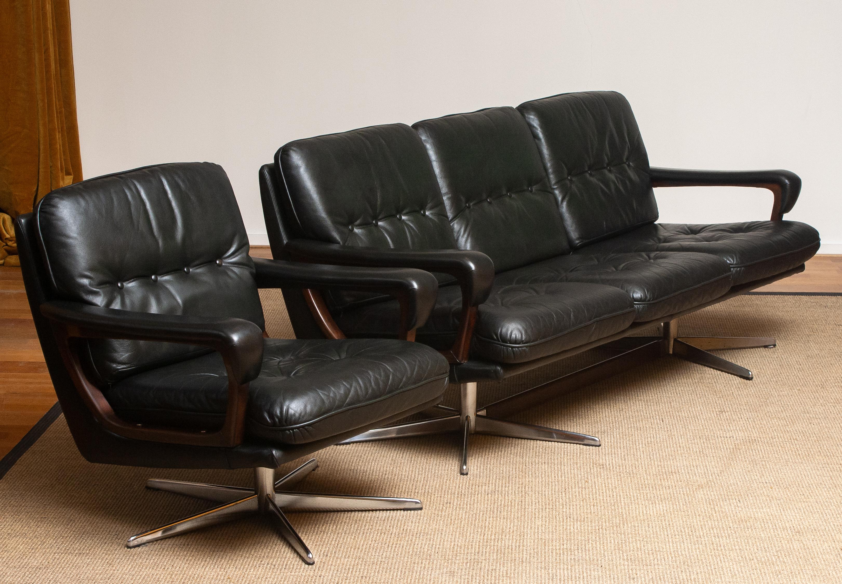 1960s Oxford Green Leather Sofa and Matching Swivel Chair by André Vandenbeuck 1