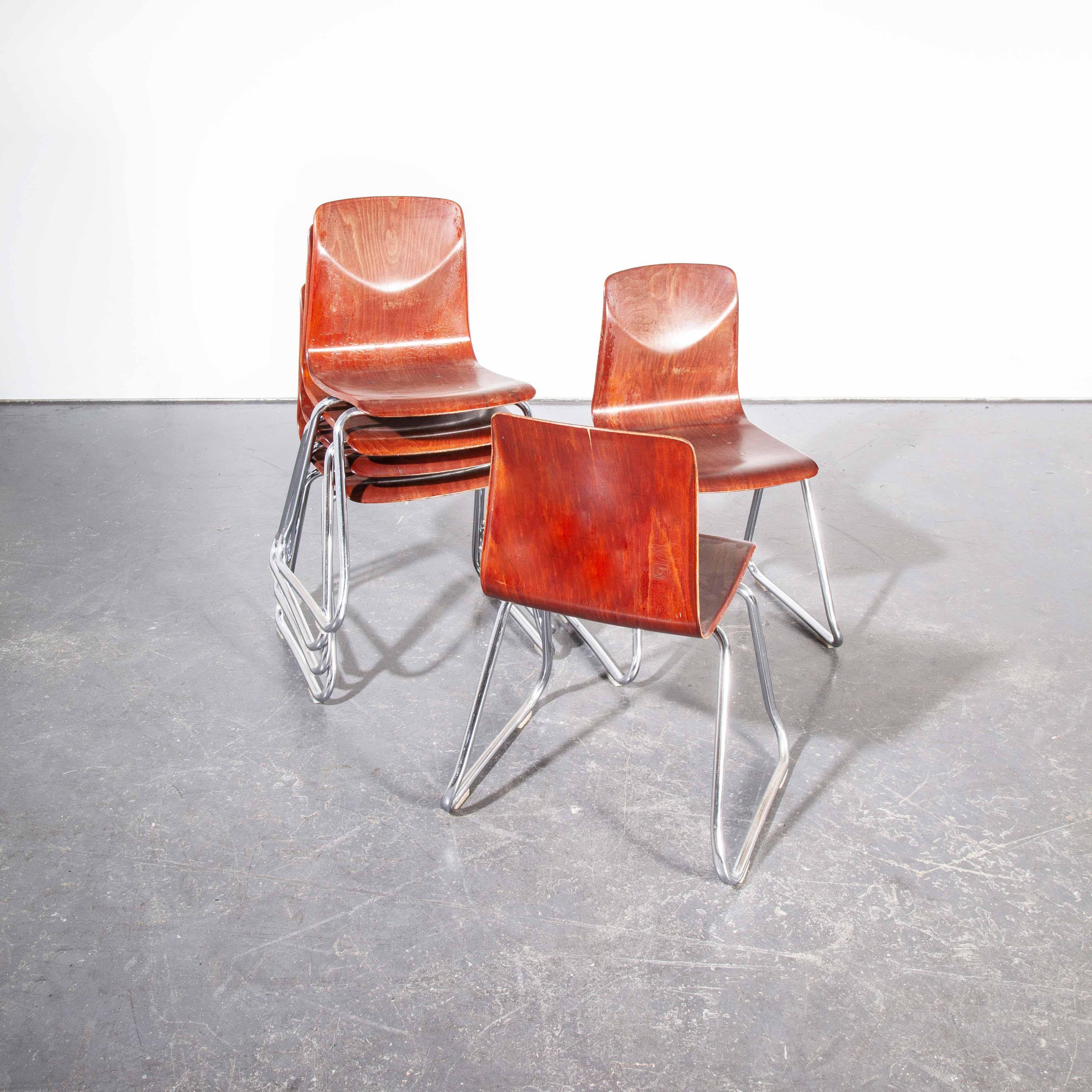 1960s Pagholz dining chairs made in laminated hardwood with chrome legs, set of six. Pagholz is an interesting West German company that perfected the manufacturing technique to make laminated furniture with complex multiple shapes. Pagholz seats are