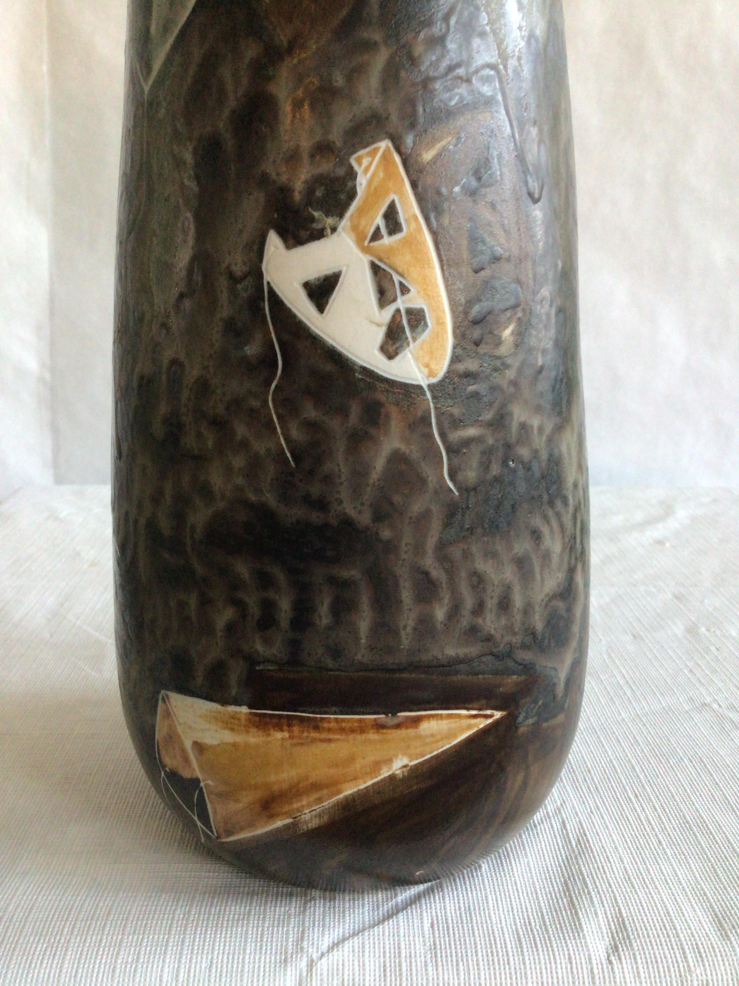1960s Painted Ceramic Vase Depicting Objects From a Fête For Sale 3