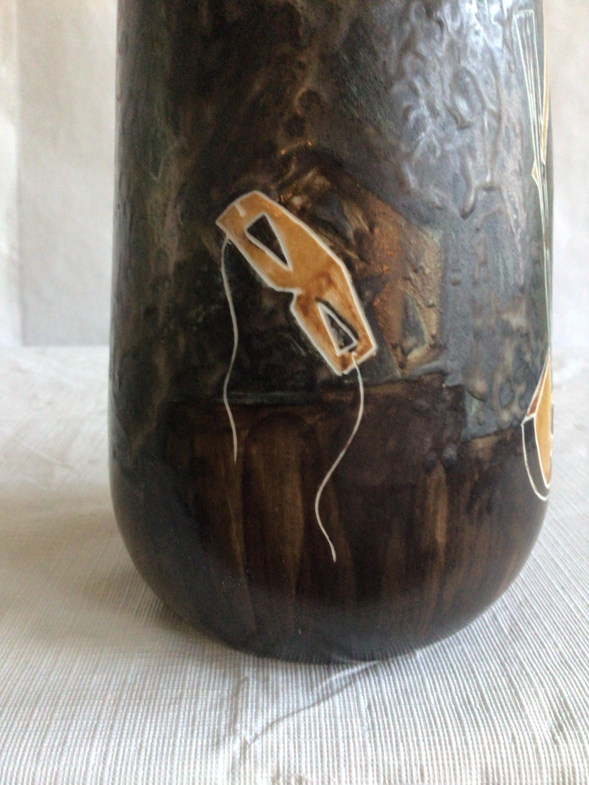1960s Painted Ceramic Vase Depicting Objects From a Fête For Sale 4