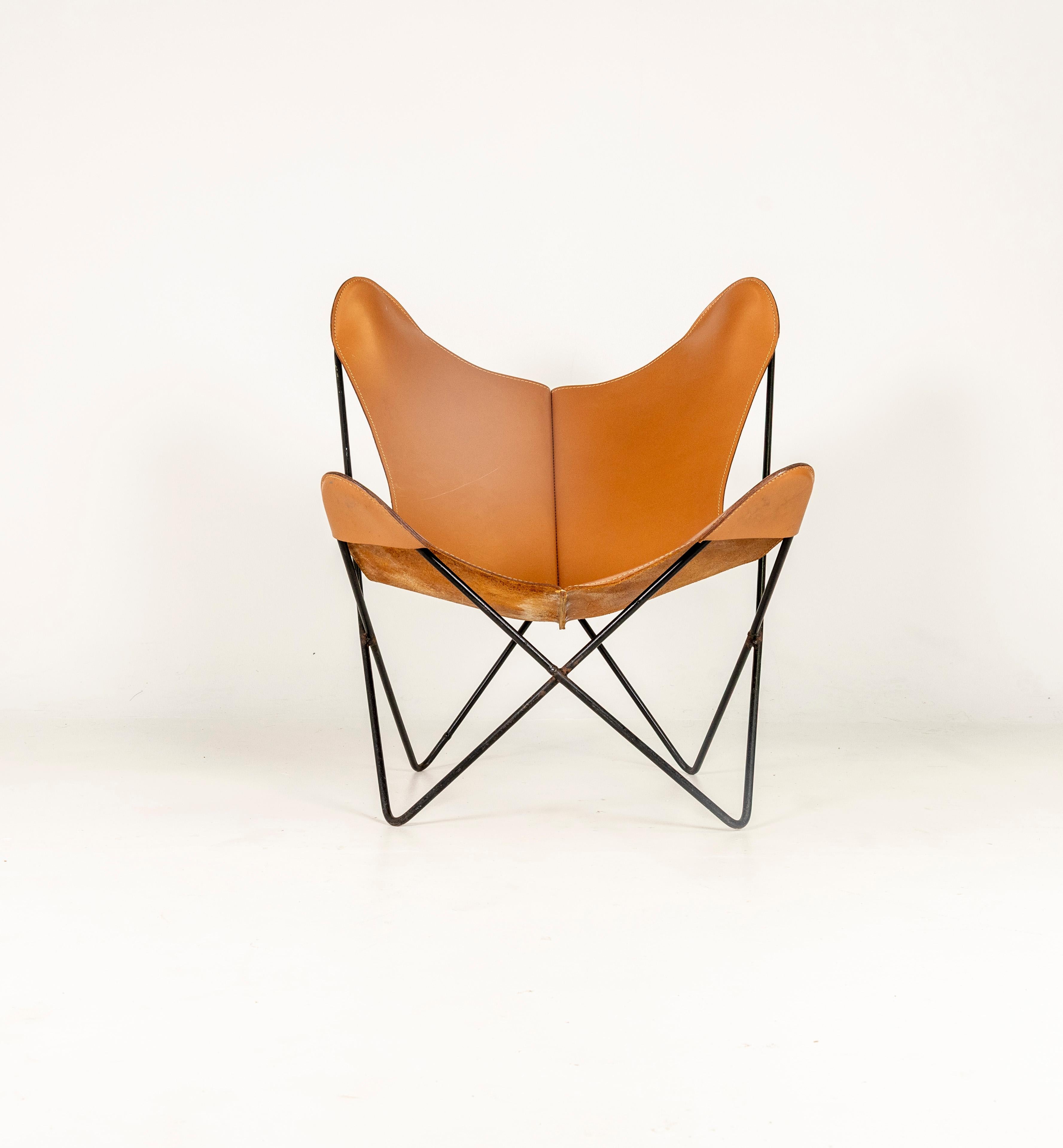 1960s Pair Leather Butterfly Chairs Jorge Ferrari Hardoy Bonet and Kurchan Knoll For Sale 8