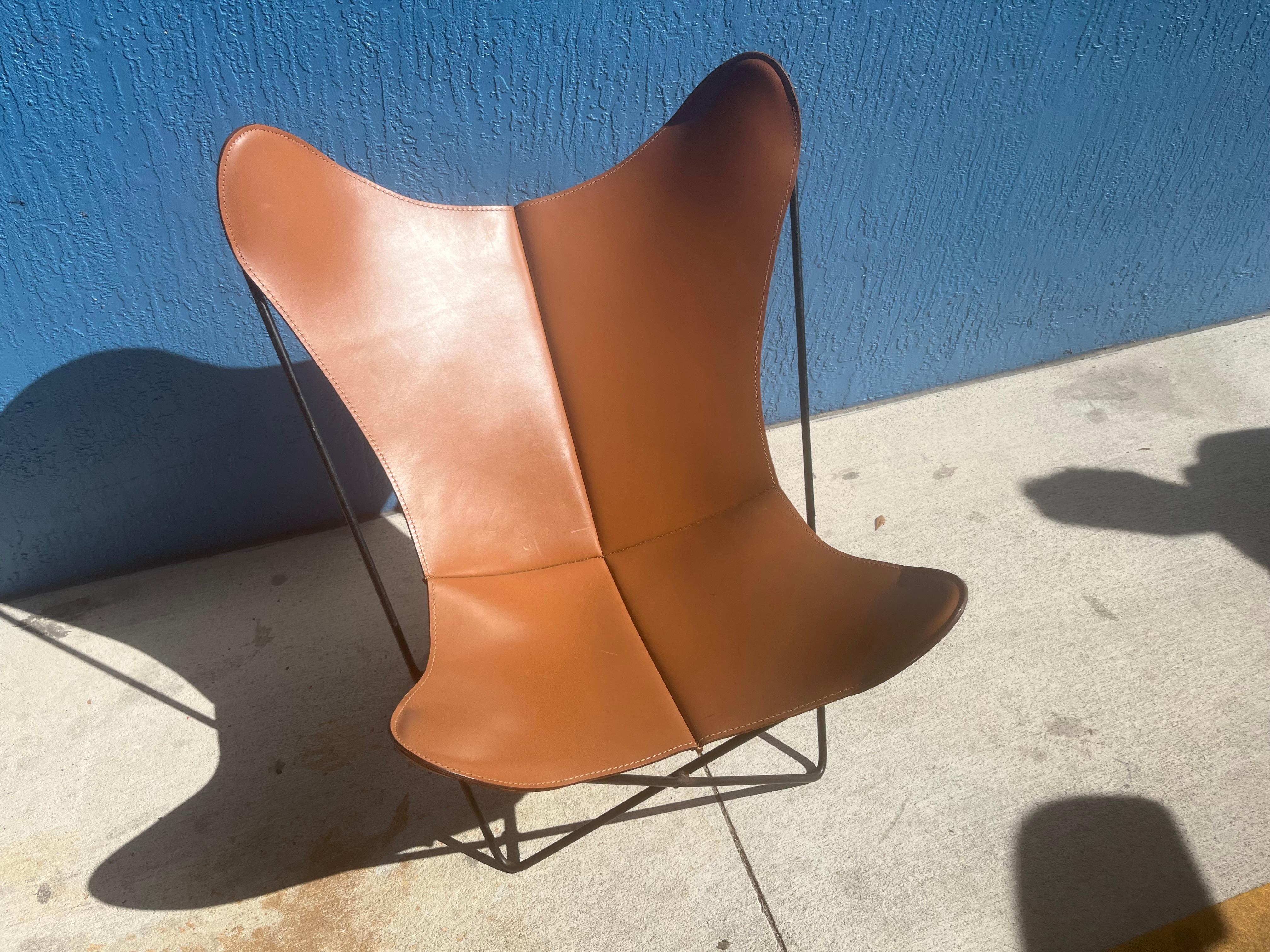 1960s Pair Leather Butterfly Chairs Jorge Ferrari Hardoy Bonet and Kurchan Knoll For Sale 14