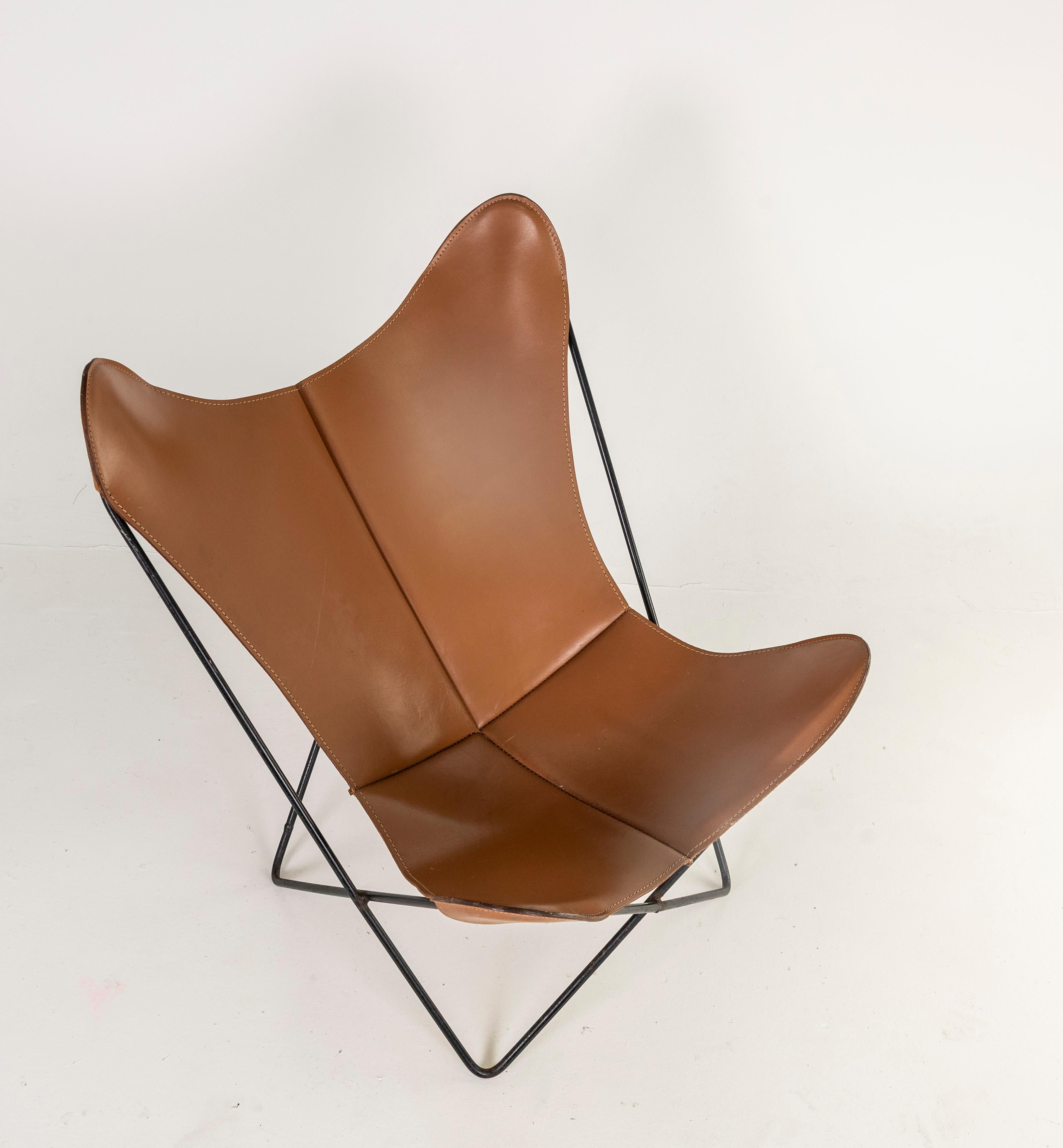 1960s Pair Leather Butterfly Chairs Jorge Ferrari Hardoy Bonet and Kurchan Knoll For Sale 2