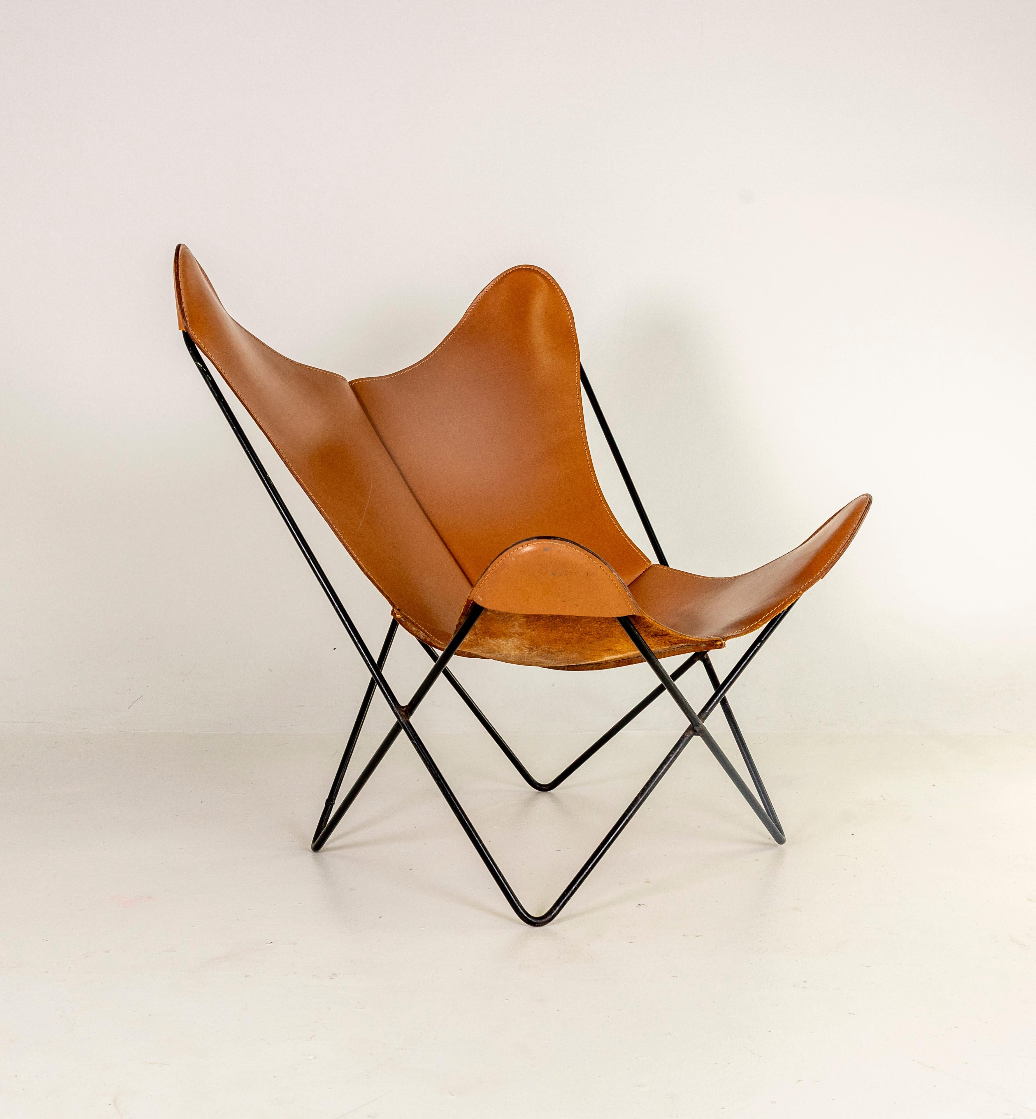 1960s Pair Leather Butterfly Chairs Jorge Ferrari Hardoy Bonet and Kurchan Knoll For Sale 3