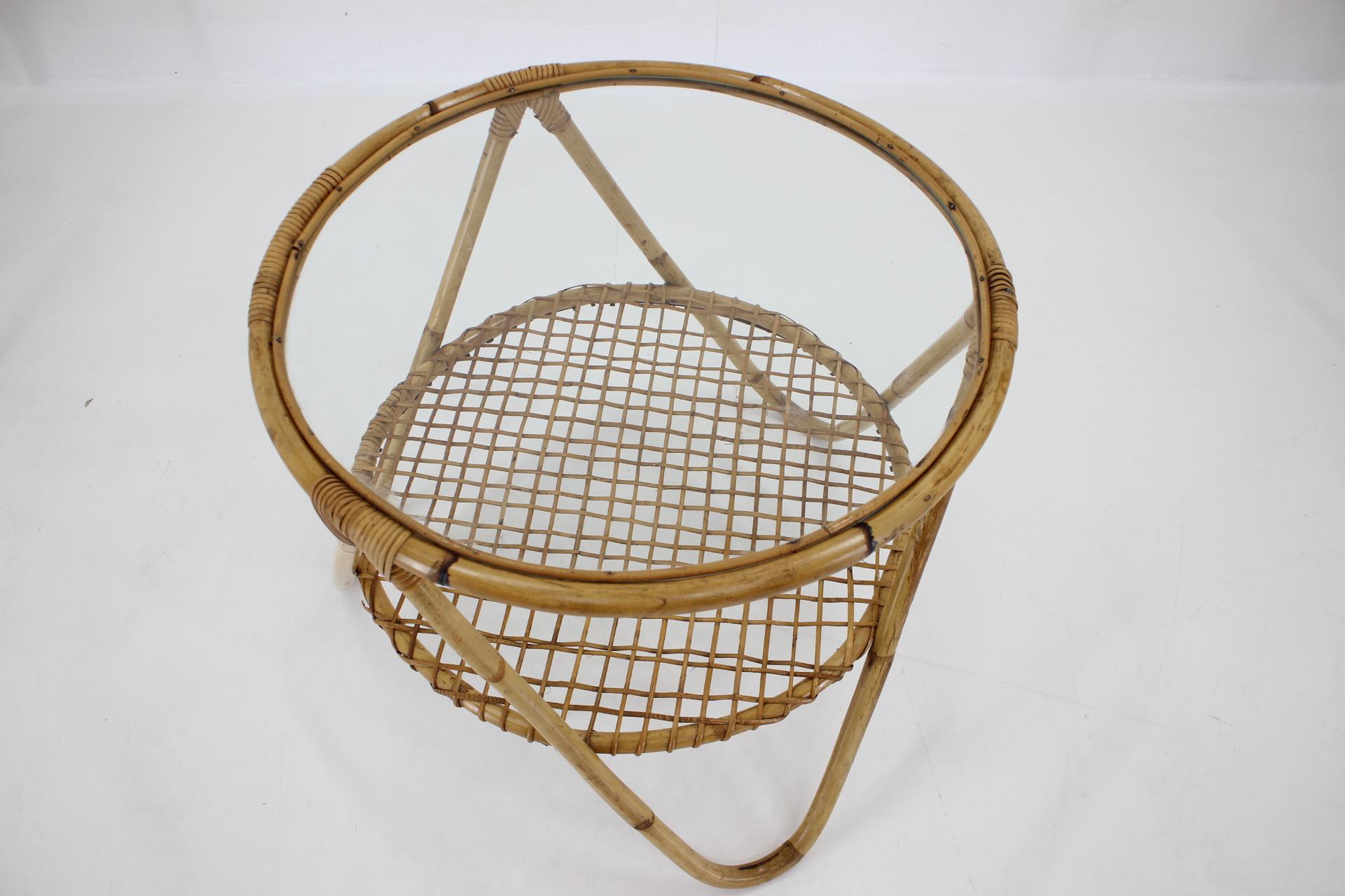 1960s Pair of Alan Fuchs Rattan Lounge Chairs and Coffee Table, Czechoslovakia For Sale 5