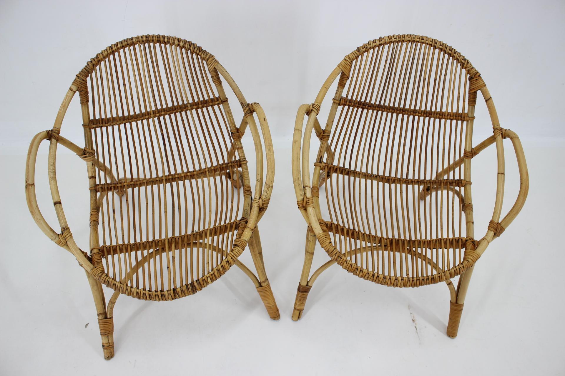 1960s Pair of Alan Fuchs Rattan Lounge Chairs and Coffee Table, Czechoslovakia For Sale 6