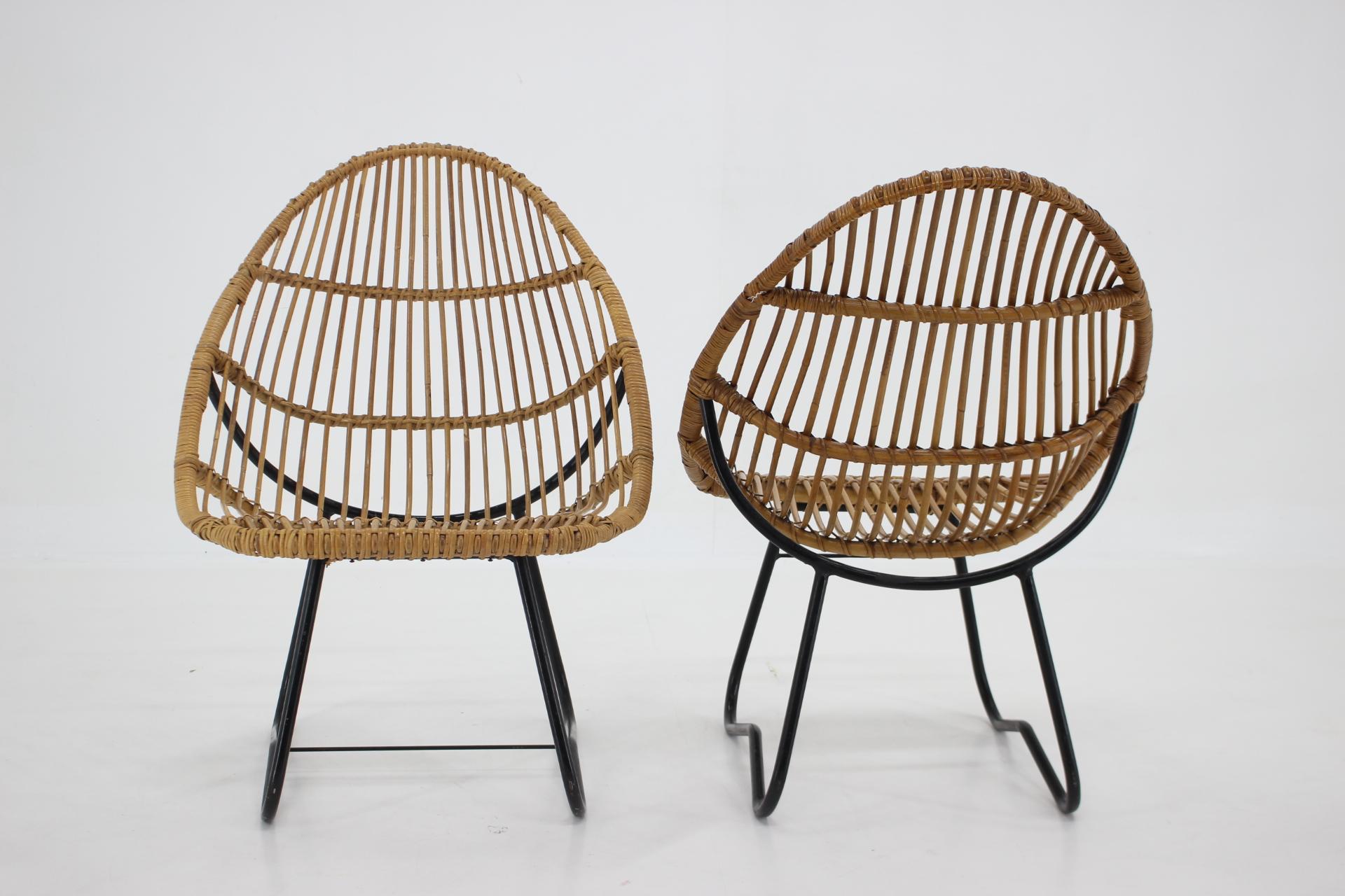 1960s Pair of Alan Fuchs Rattan Lounge Chairs by Uluv, Czechoslovakia In Good Condition For Sale In Praha, CZ