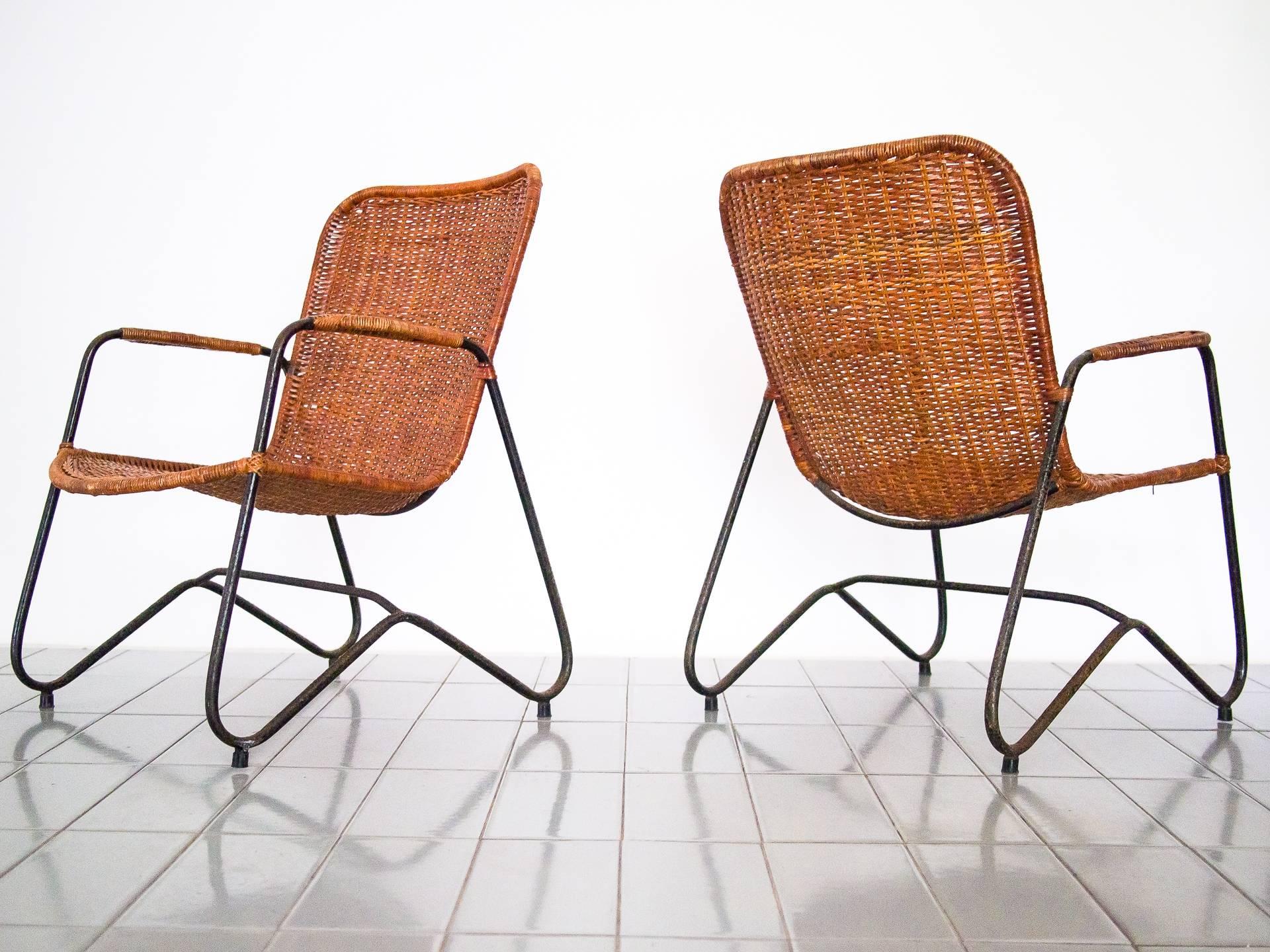 Paar Sessel aus Eisen und Schilf aus den 1960er Jahren, brasilianisch Mid Century Modern, 1960er Jahre (20. Jahrhundert) im Angebot