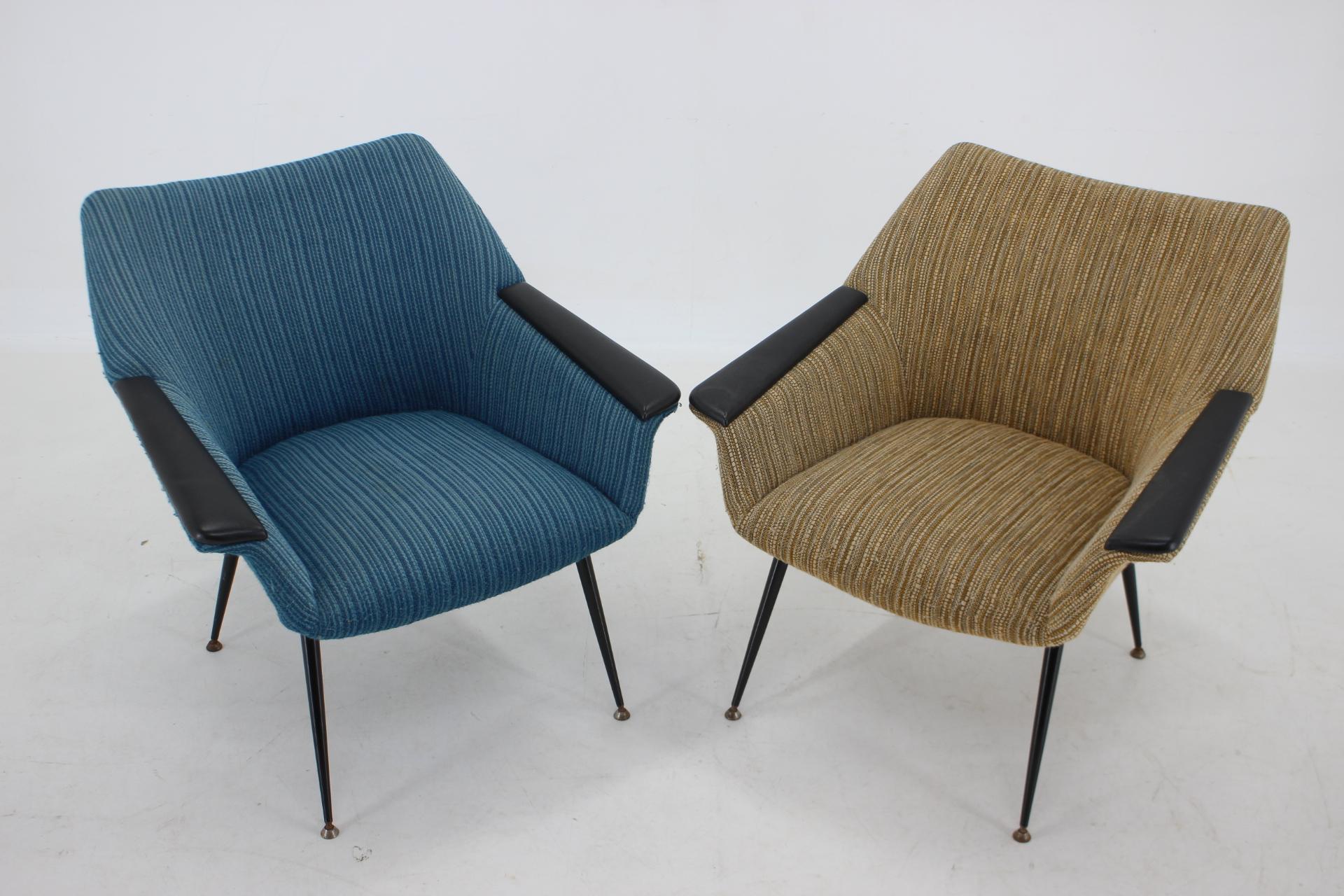 Mid-Century Modern 1960s Pair of Armchairs, Italy For Sale