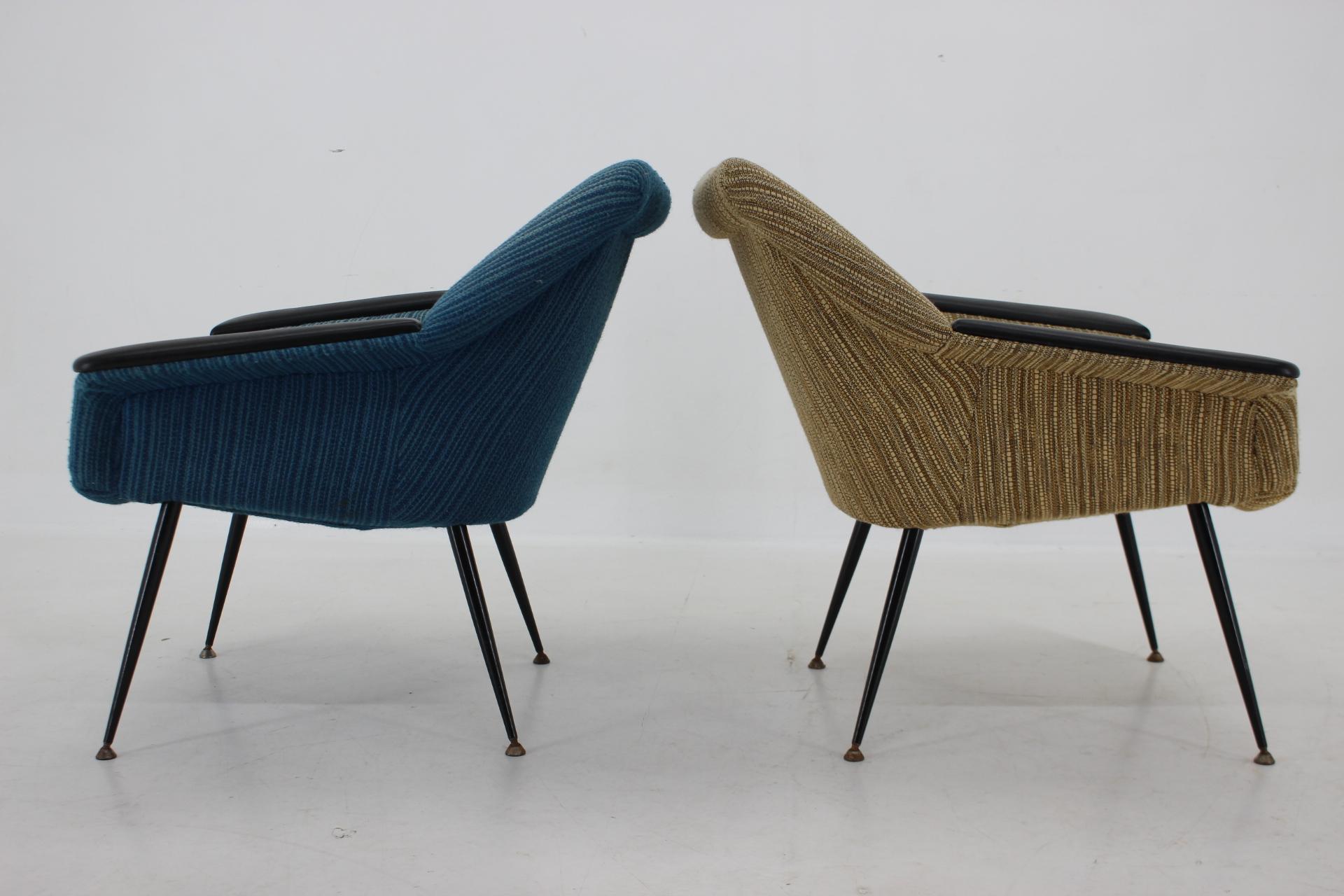 Fabric 1960s Pair of Armchairs, Italy For Sale