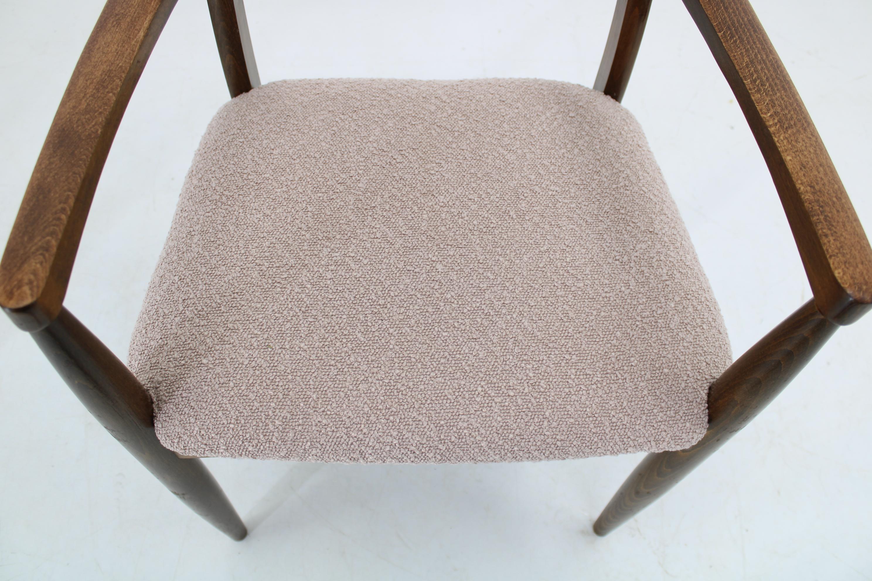 1960s Pair of Beech Armchairs, Czechoslovkia For Sale 6