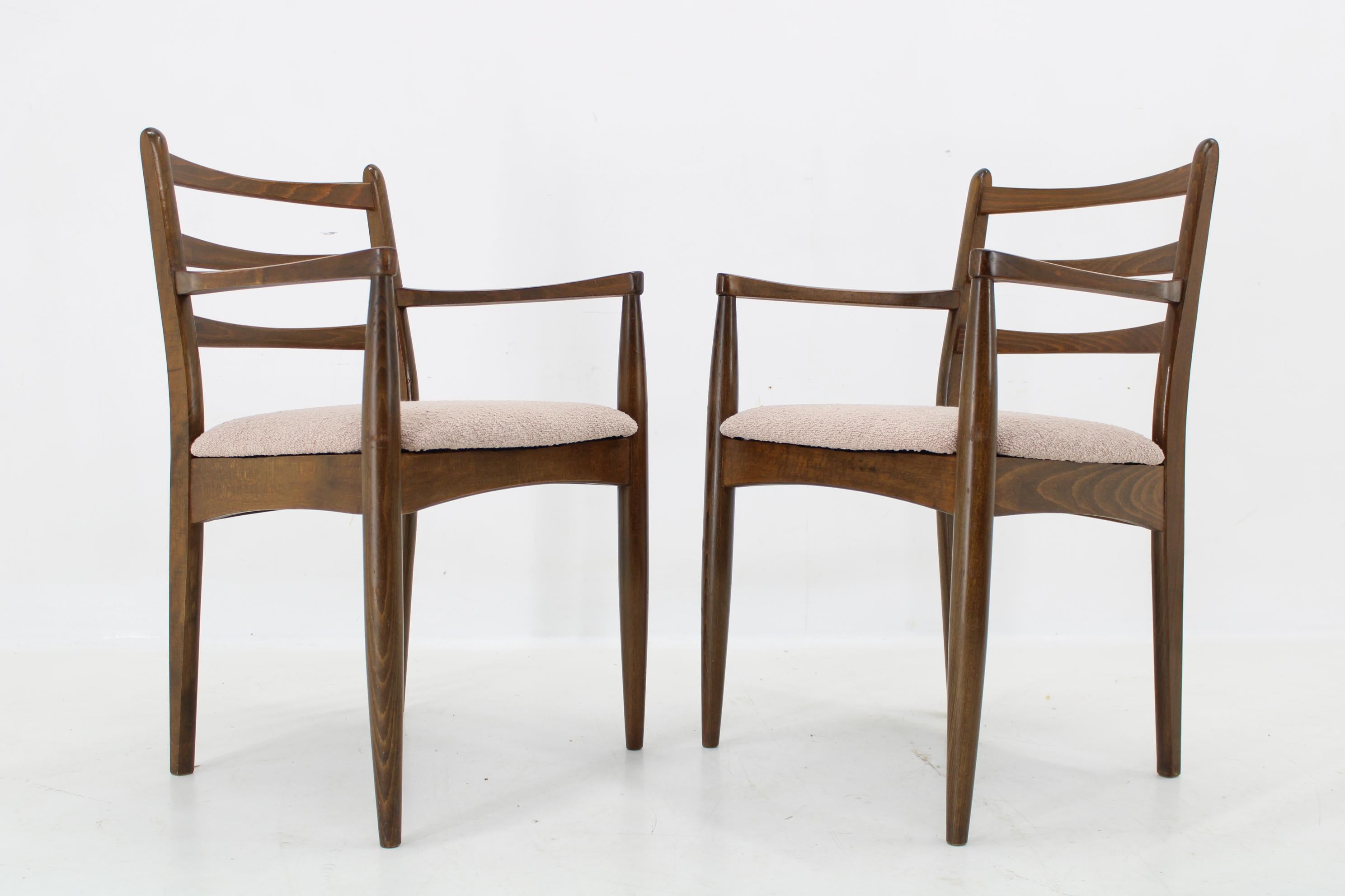 Mid-Century Modern 1960s Pair of Beech Armchairs, Czechoslovkia For Sale