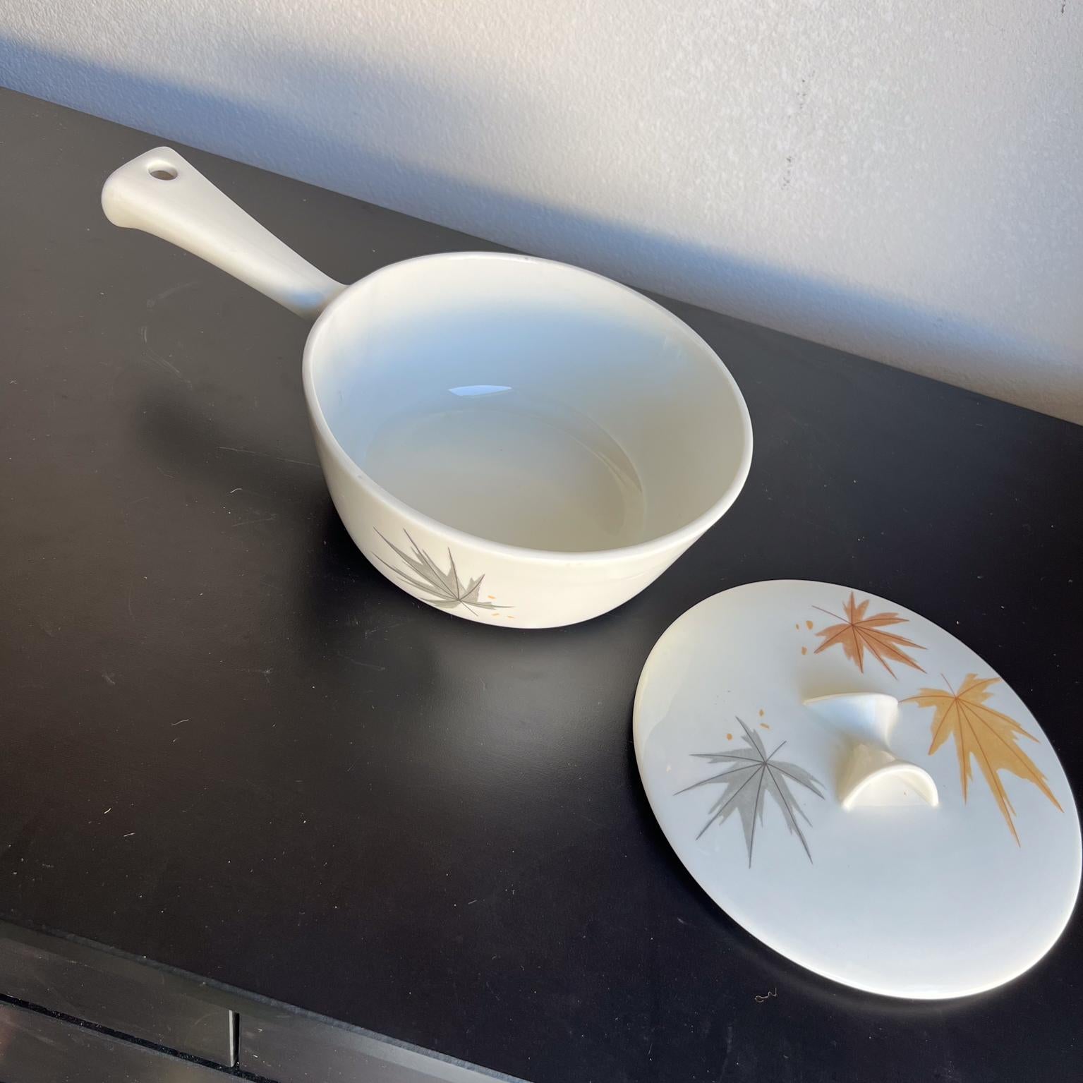 1960s Pair of Ben Seibel Iroquois Harvest Cooking Pot Set For Sale 7