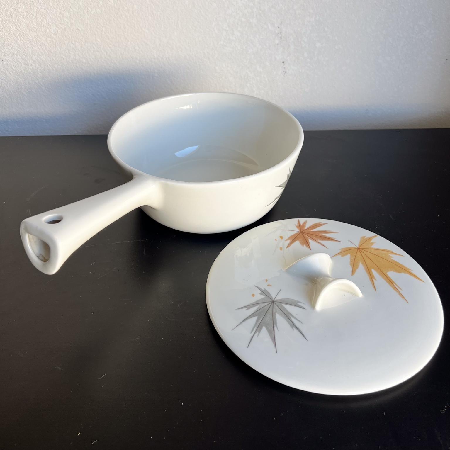 1960s Pair of Ben Seibel Iroquois Harvest Cooking Pot Set For Sale 10