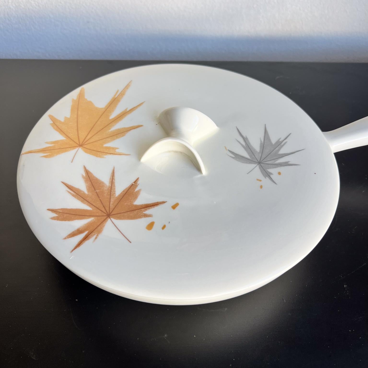 1960s Pair of Ben Seibel Iroquois Harvest Cooking Pot Set In Good Condition For Sale In Chula Vista, CA