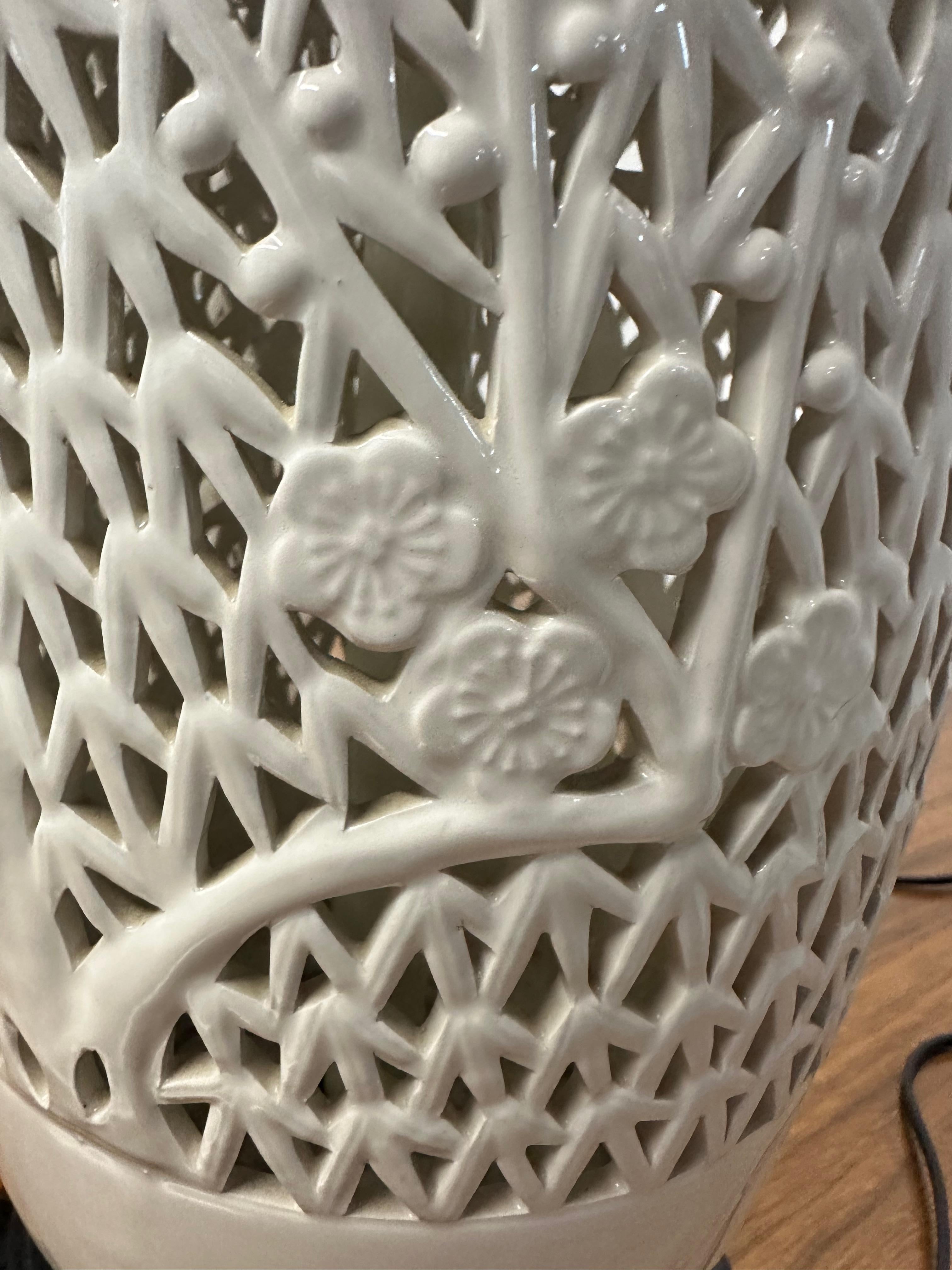 1960er Jahre Paar Blanc de Chine Gelenk-Tischlampen Mid Century (20. Jahrhundert)