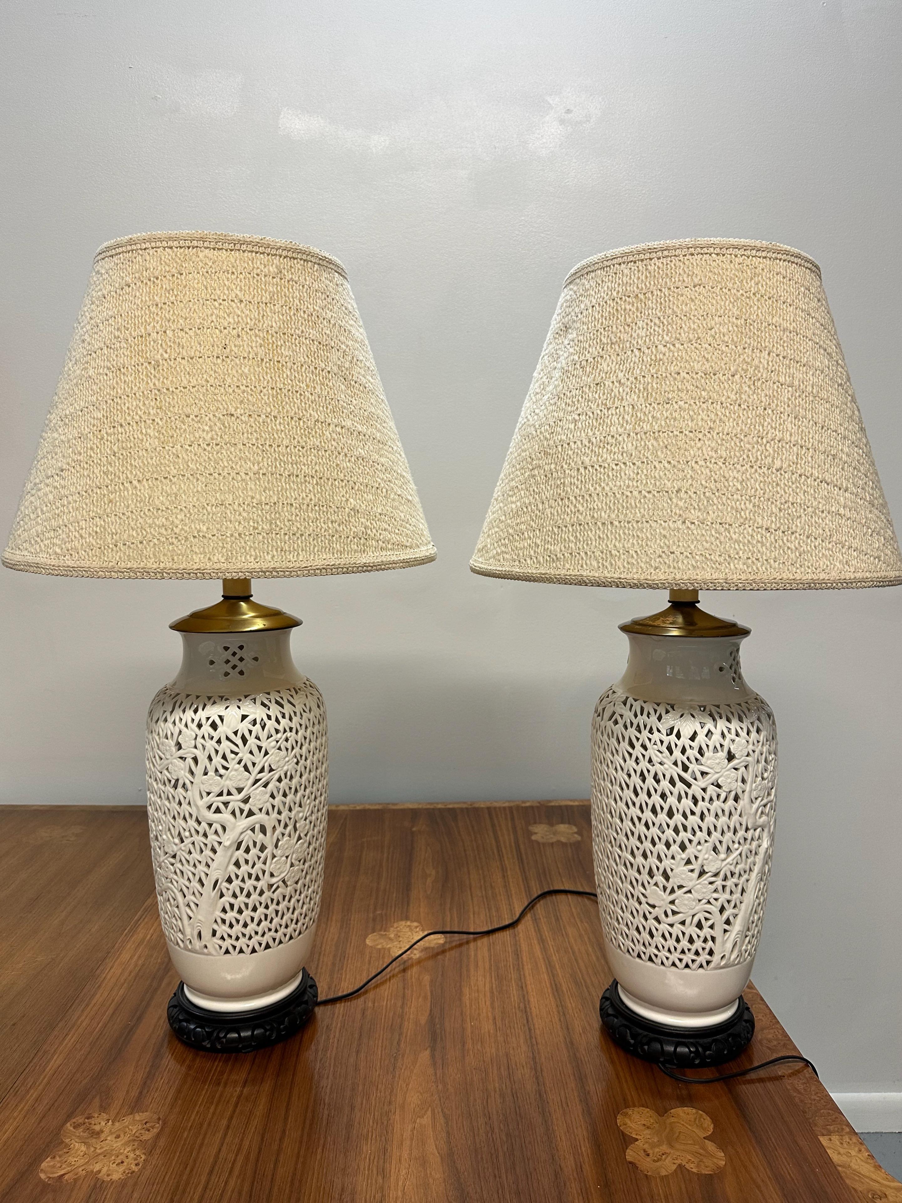 1960er Jahre Paar Blanc de Chine Gelenk-Tischlampen Mid Century 1