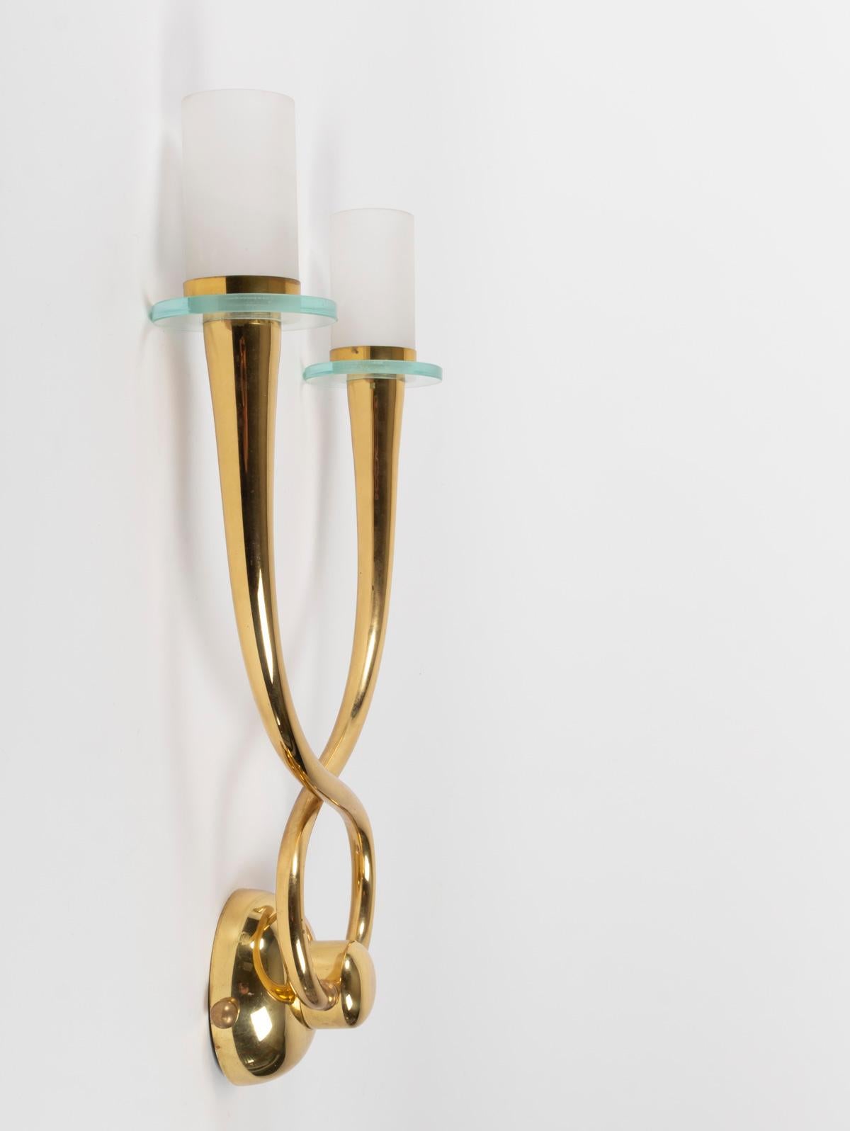 1960s Pair of Brass Sconces in the Style of Gio Ponti 2