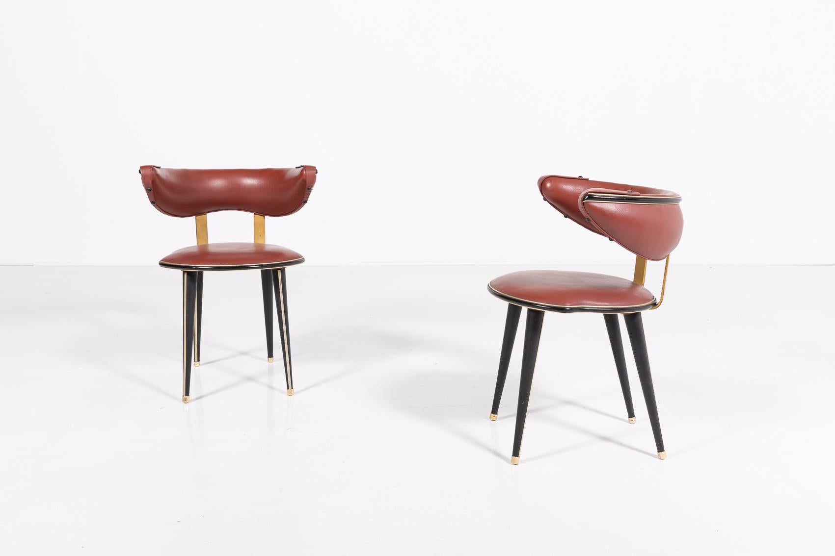 Mid-Century Modern 1960’s pair of chairs from Anonima Castelli, Italy For Sale