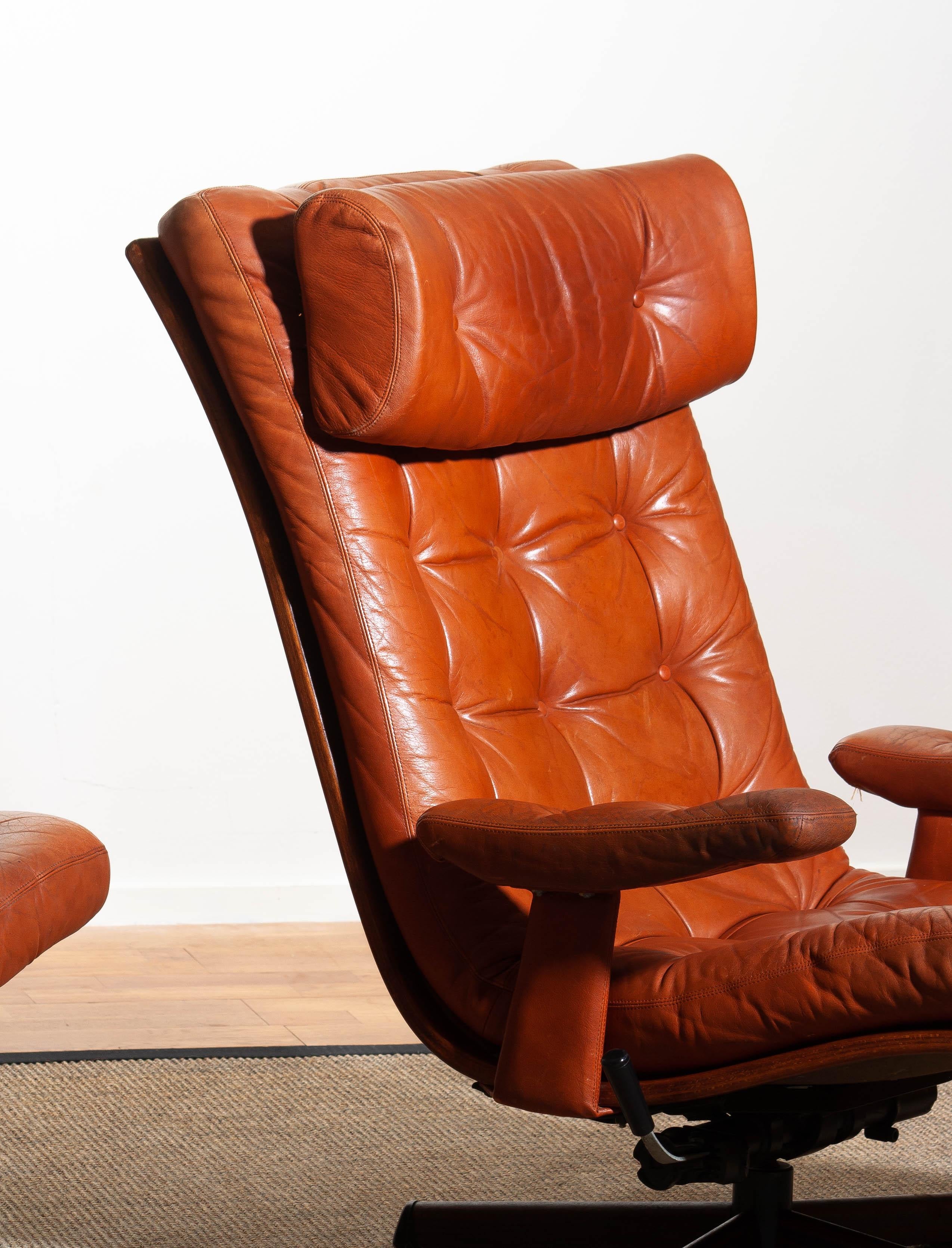 1960s Pair of Cognac Leather Swivel and Relax Lounge Chairs, Göte Design Nässjö 4