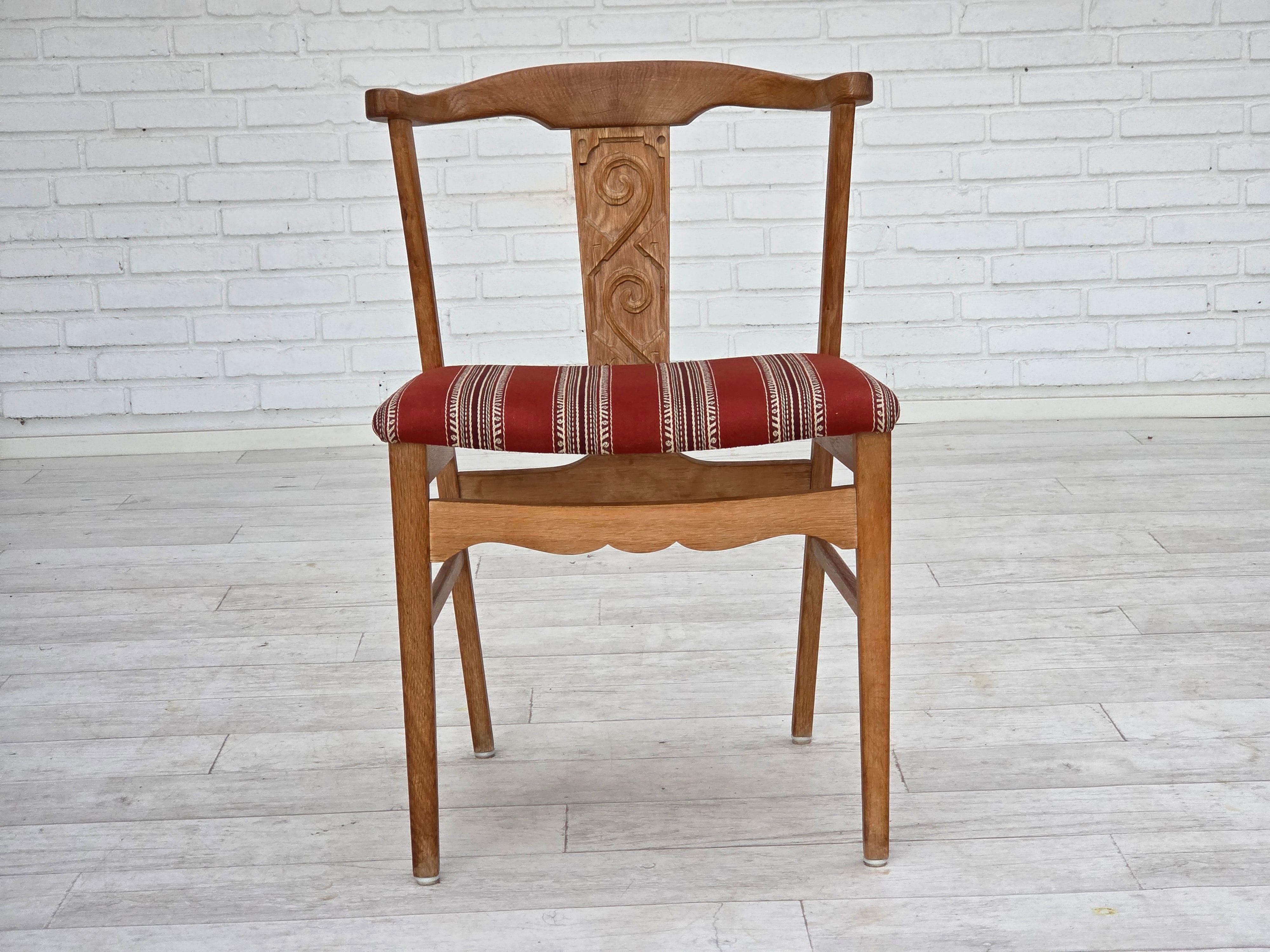 Mid-20th Century 1960s, pair of Danish dining chairs, solid oak wood, furniture wool. For Sale