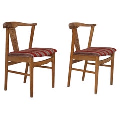 1960s, pair of Danish dining chairs, solid oak wood, furniture wool.