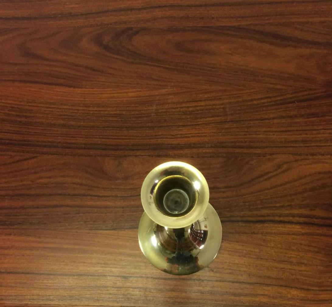 1960s Pair of Danish Hans Bolling Candlesticks in Solid Brass by T. Orskov In Good Condition For Sale In Knebel, DK