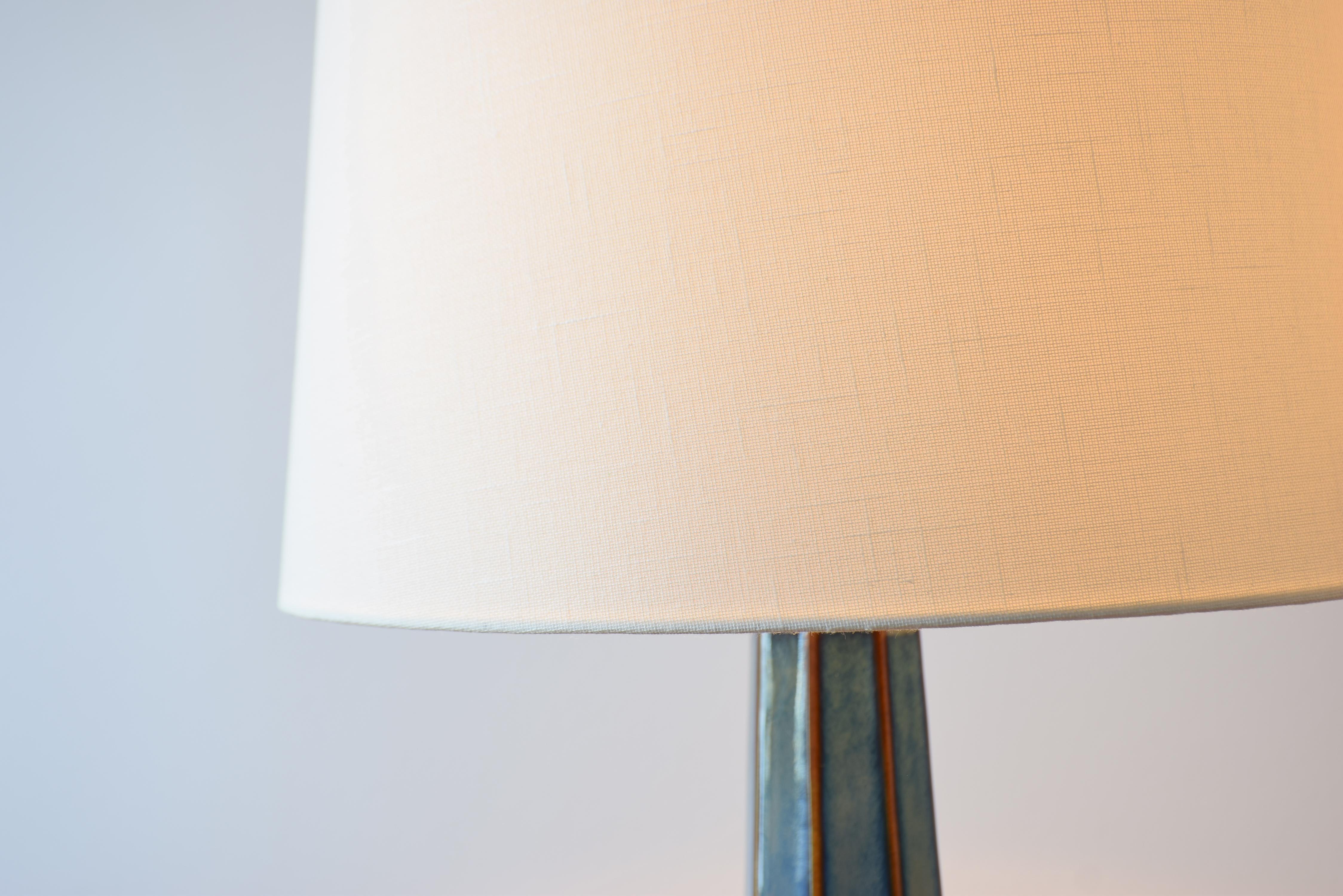 1960s Pair of Danish Søholm Tall Blue Ceramic Table Lamps Einar Johansen Attr. For Sale 4