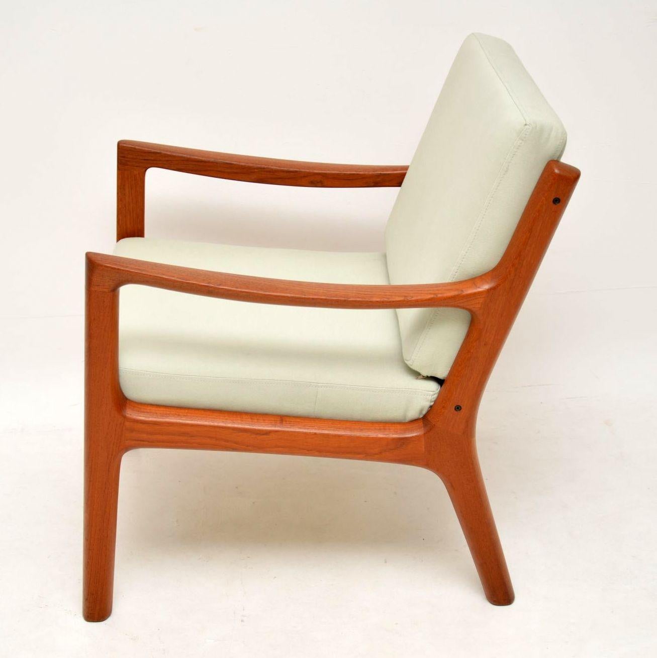 1960s Pair of Danish Teak Armchairs by Ole Wanscher 5