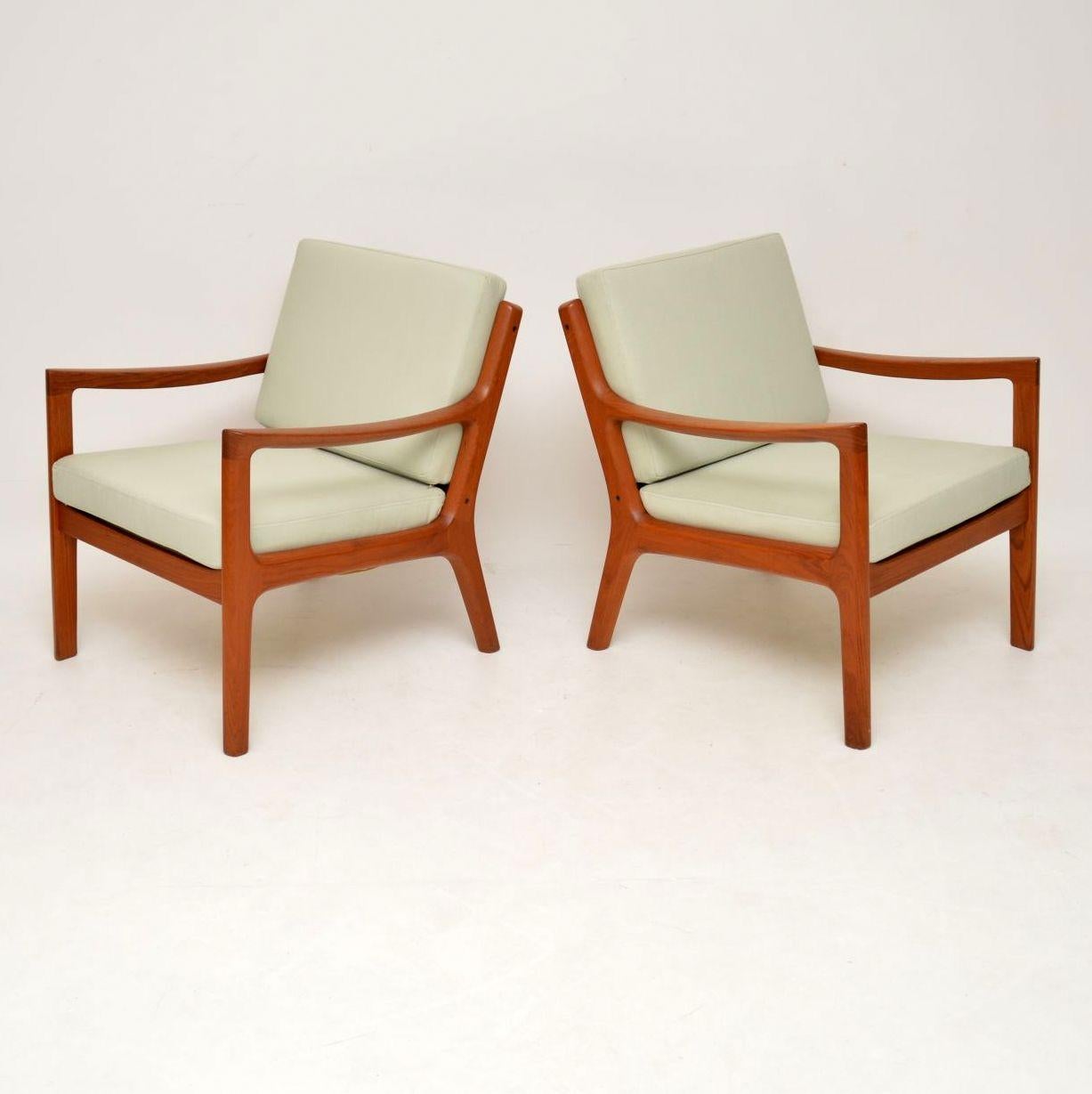 Mid-Century Modern 1960s Pair of Danish Teak Armchairs by Ole Wanscher