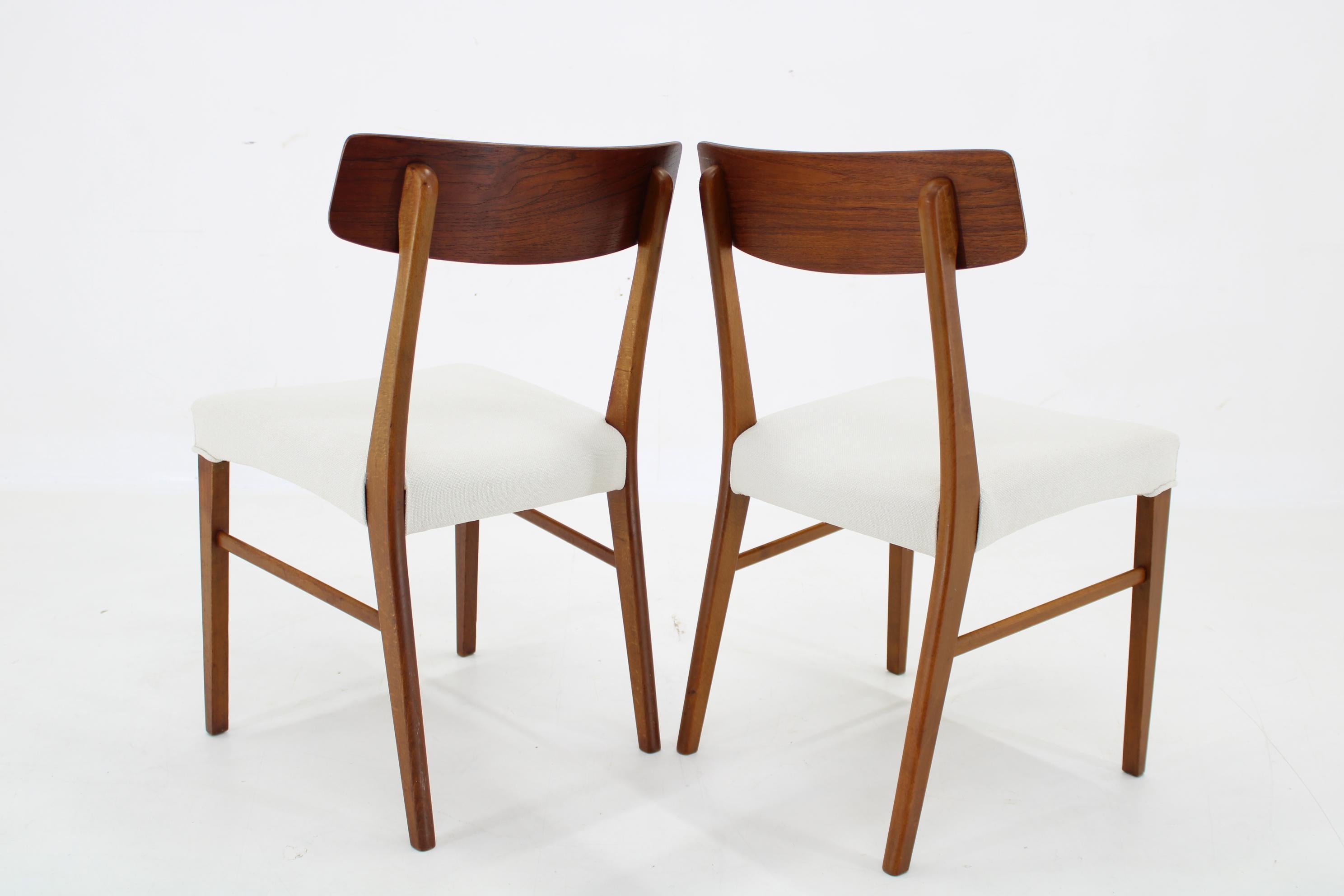 Paire de chaises danoises en teck des années 1960, restaurées  en vente 2
